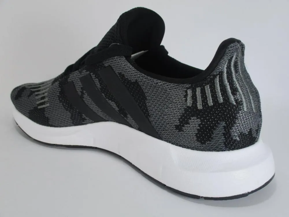 Shop Slip On Sneakers On Sale Adidas Originals scarpa da ginnastica da uomo Swift Run BD7977 nero