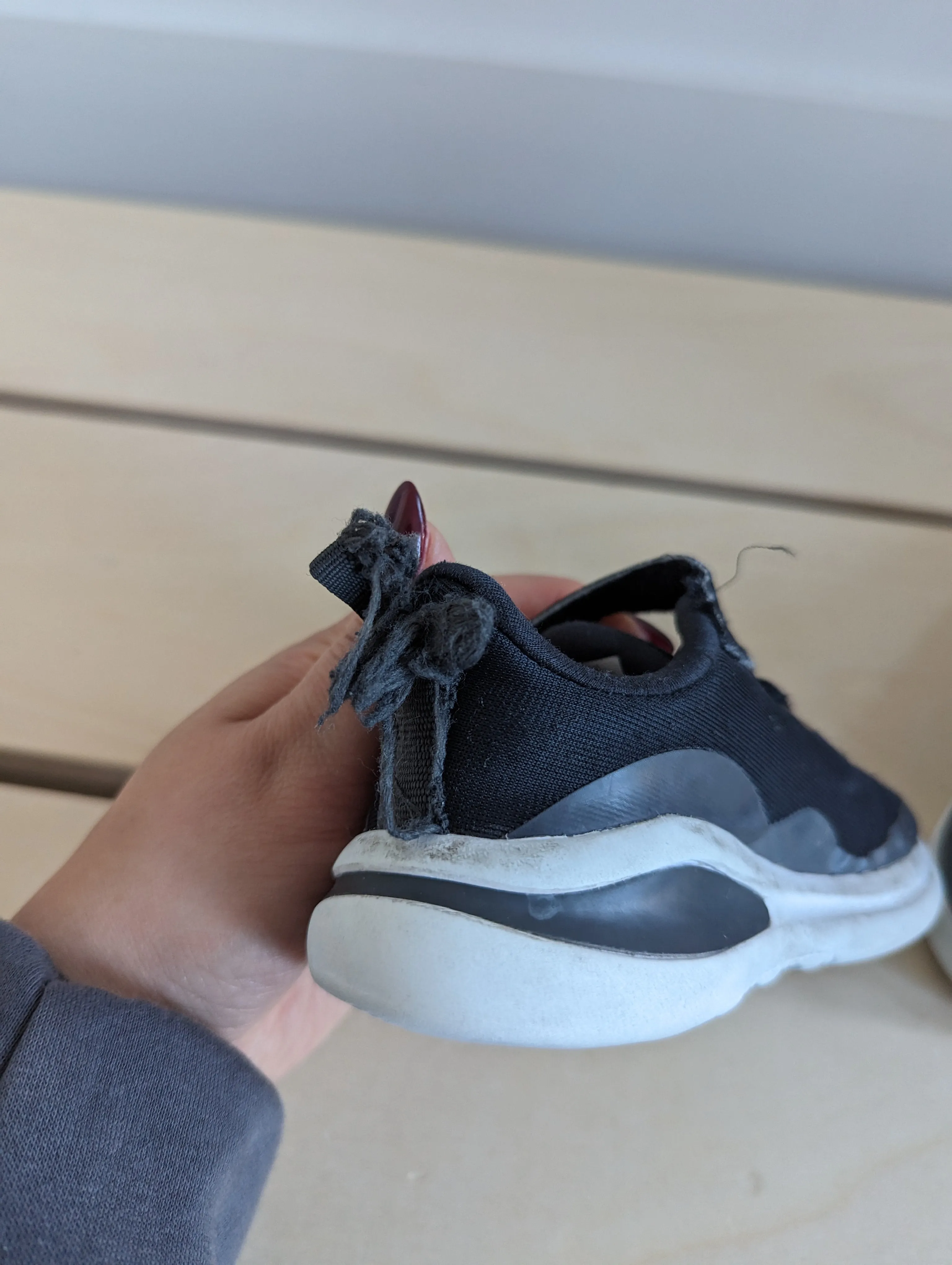 Best Cheap Tennis Shoes Adidas Ultra Boost Running Shoes (8C)