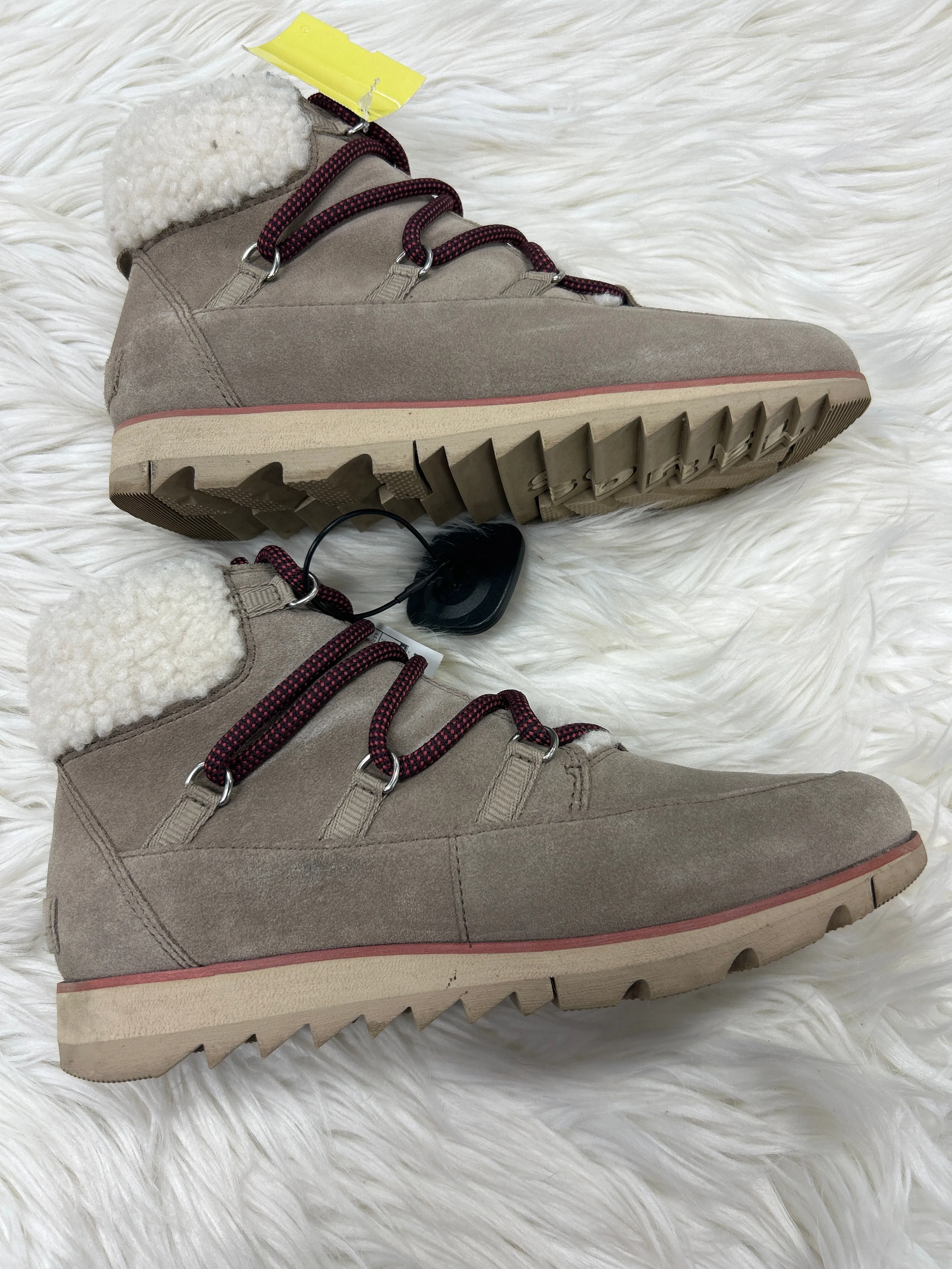 Boots Snow By Sorel In Tan, Size:7.5 Skull Cowboy Boots