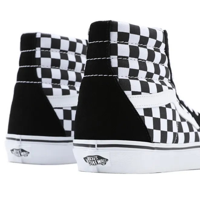 Vans scarpa sneaker alta per uomo e donna SK8-HI VN0A32QGHRK1 quadri bianco nero Basketball Sneakers Near Me