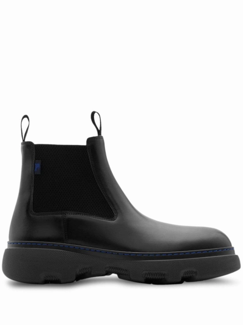 Modern Chelsea Boots With Sole And Contrasting Stitching Boots And Bourbon