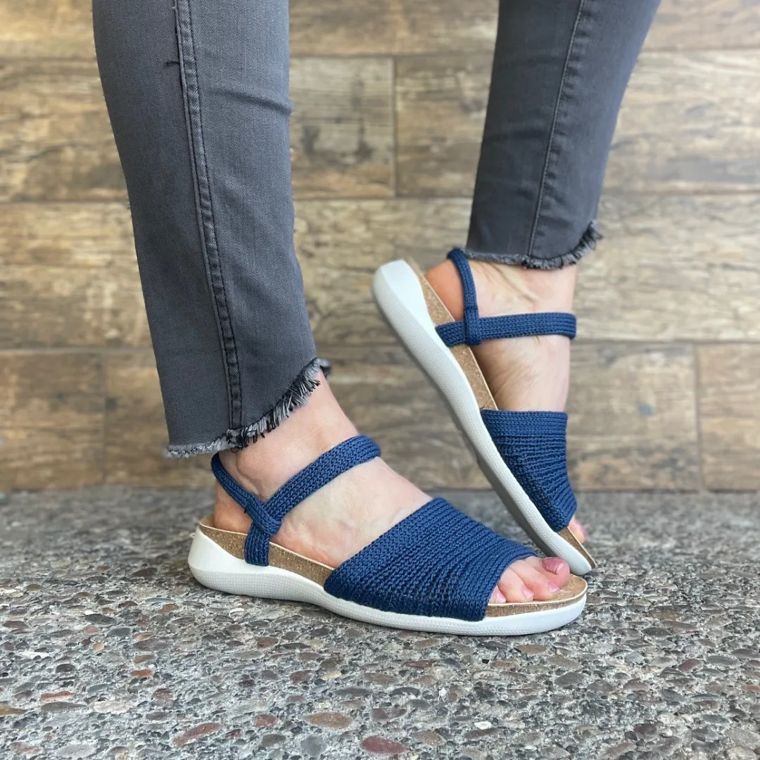 Best Shoes For Flat Wide Feet ARCOPEDICO ARENAL