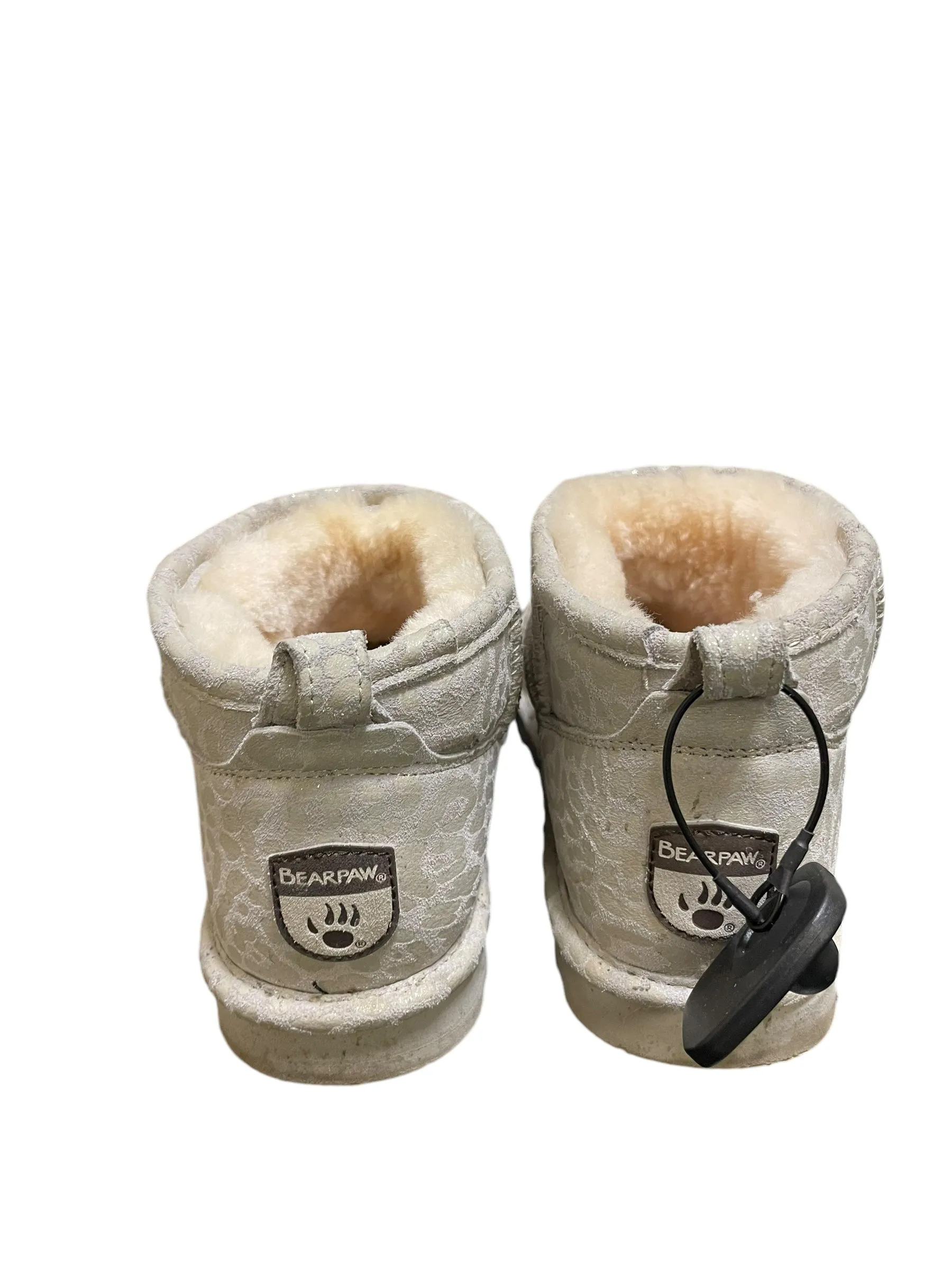 Boots Ankle Flats By Bearpaw In Grey, Size: 7 Leopard Print Lace Up Ankle Boots