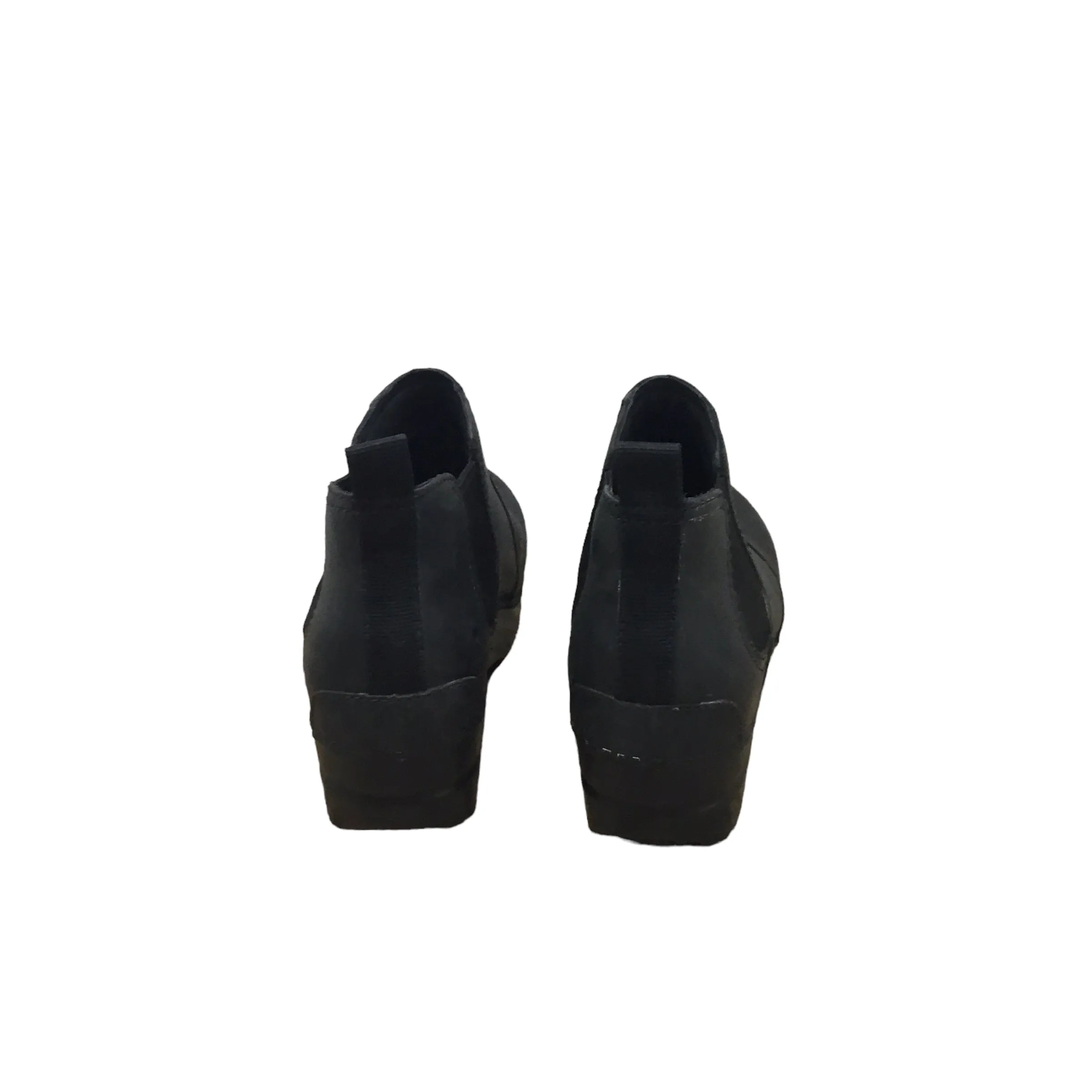 Velvet Ankle Boots Low Heel Boots Ankle Flats By Dansko  Size: 7.5