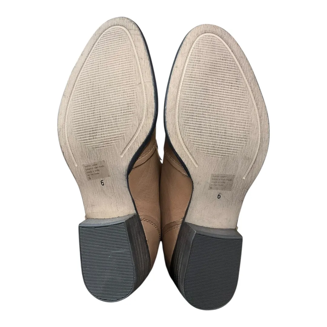 String Up Ankle Boots Boots Ankle Flats By Seychelles In Tan, Size: 6