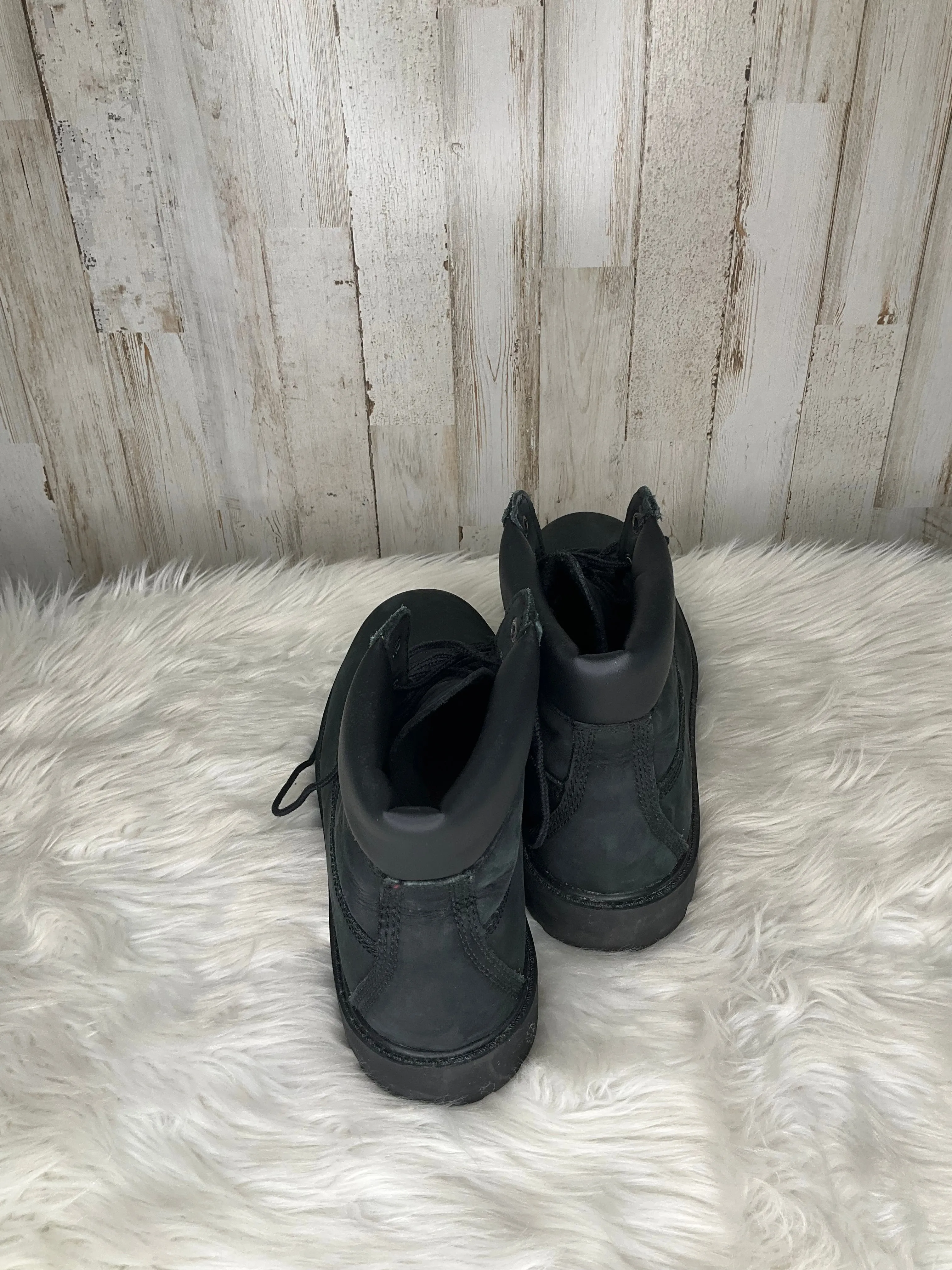 Boots Ankle Flats By Timberland  Size: 6 Ankle Boots With Traction