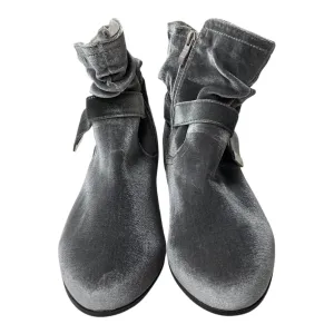 Boots Ankle Flats By Torrid In Grey, Size:8 Stretch Knit Ankle Boots