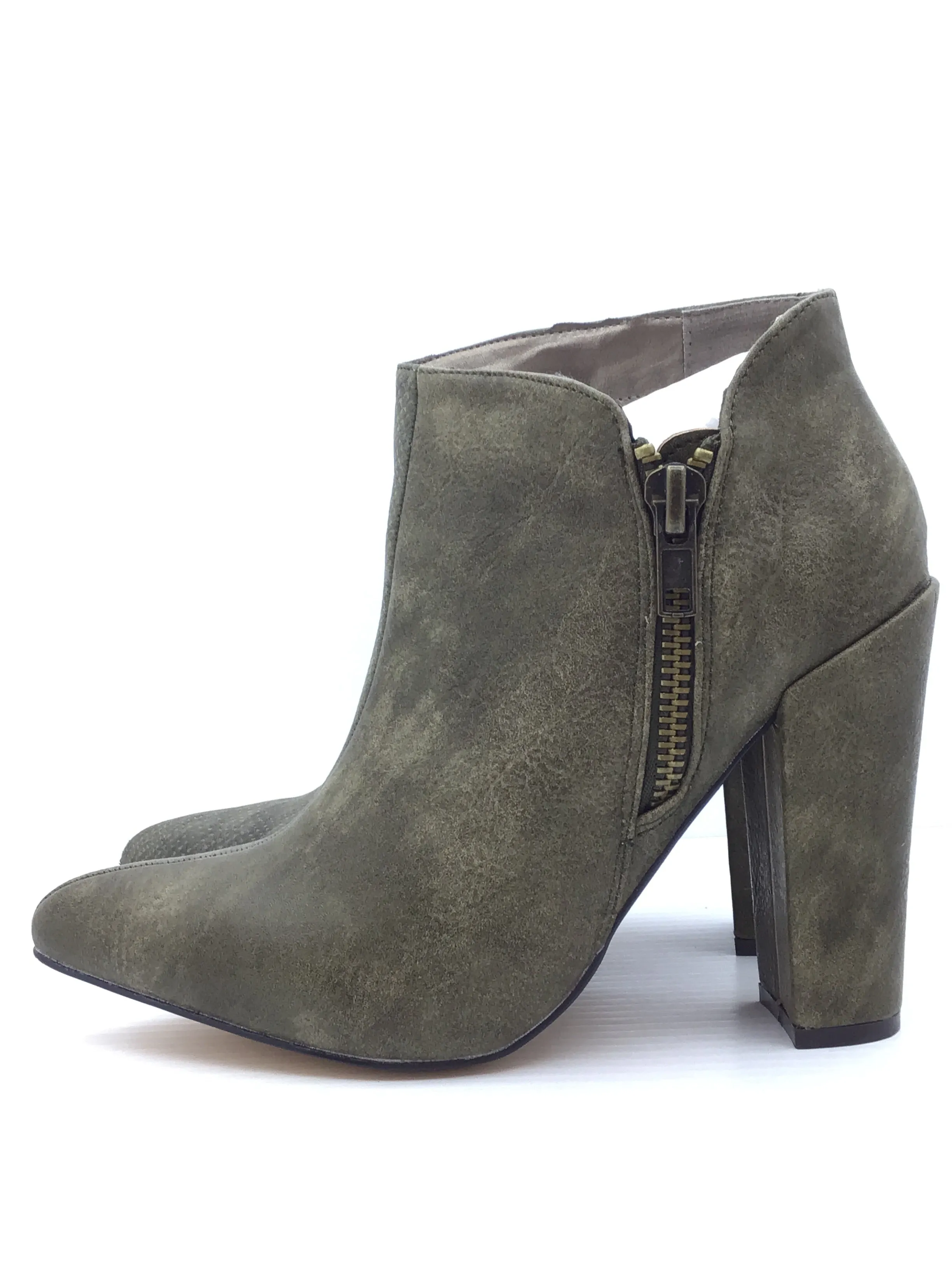 Fur Lined Ankle Boots Wide Fit Boots Ankle Heels By Michael Antonio  Size: 9