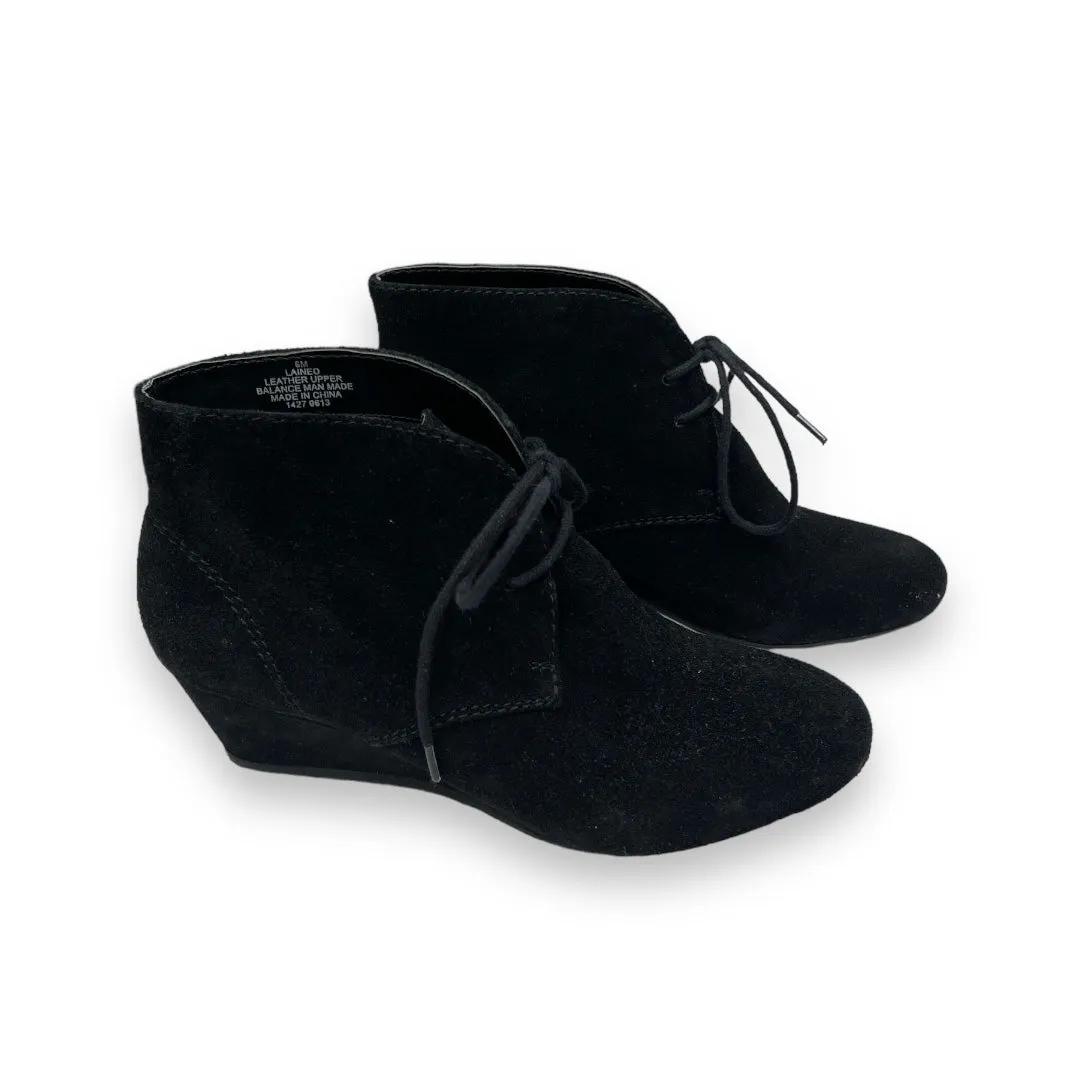 Ankle Boots Shopee Boots Ankle Heels By Nine West  Size: 6