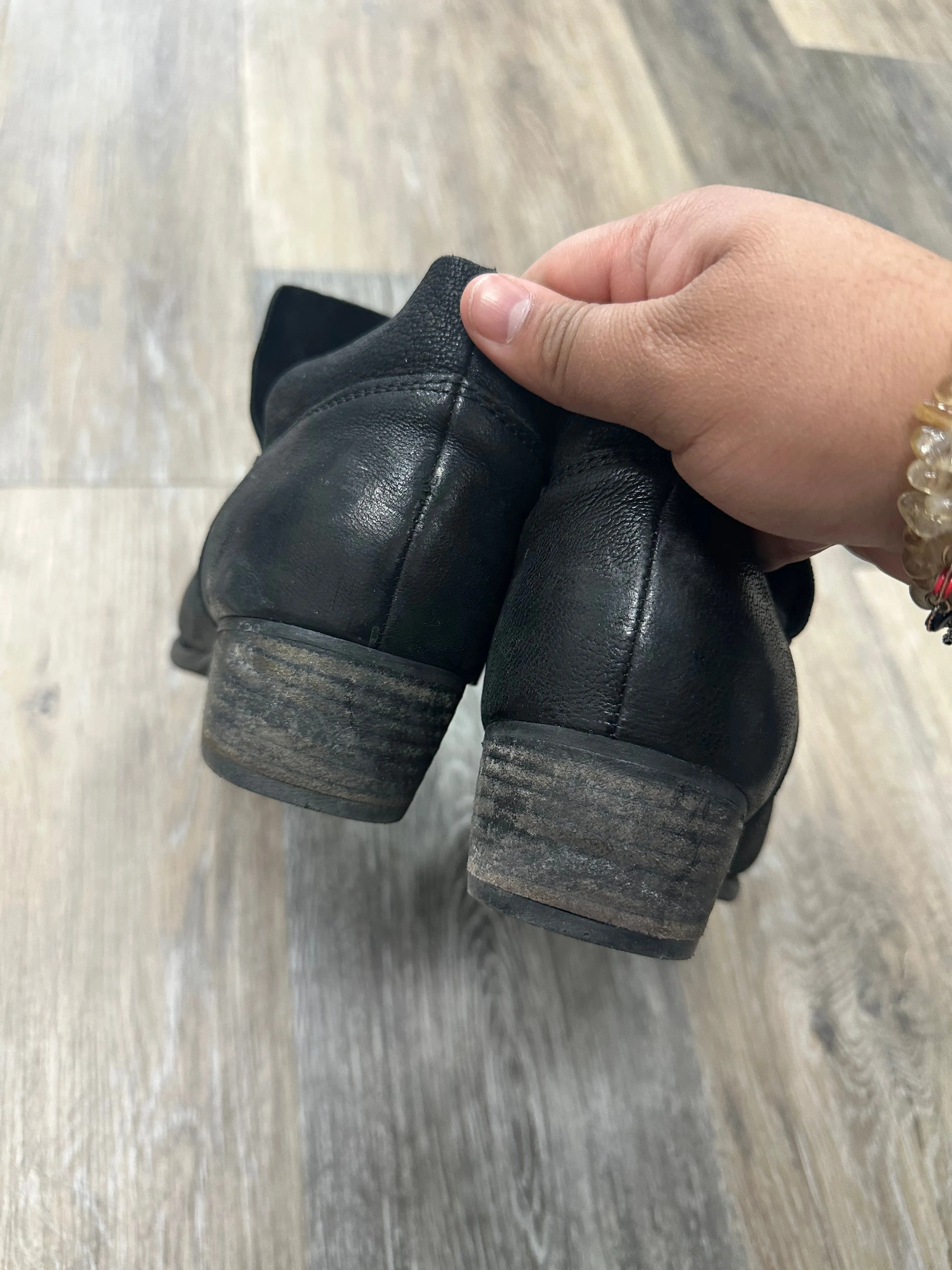 Off White Western Ankle Boots Boots Ankle Heels By Seychelles  Size: 6