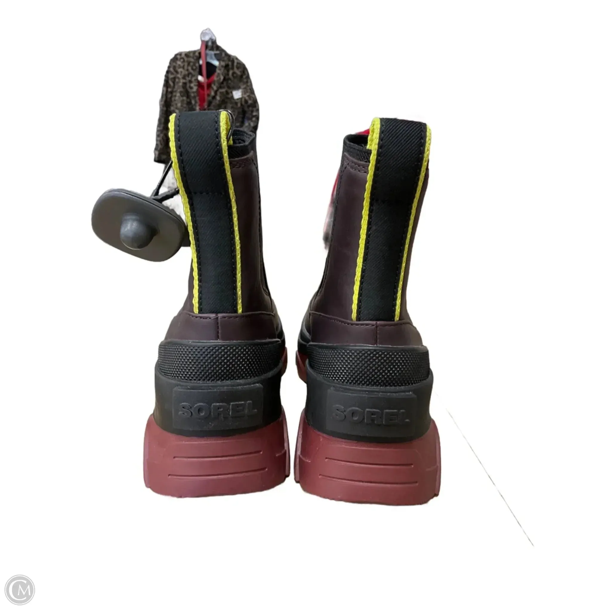 Low Cut Out Ankle Boots Boots Ankle Heels By Sorel In Maroon, Size: 6