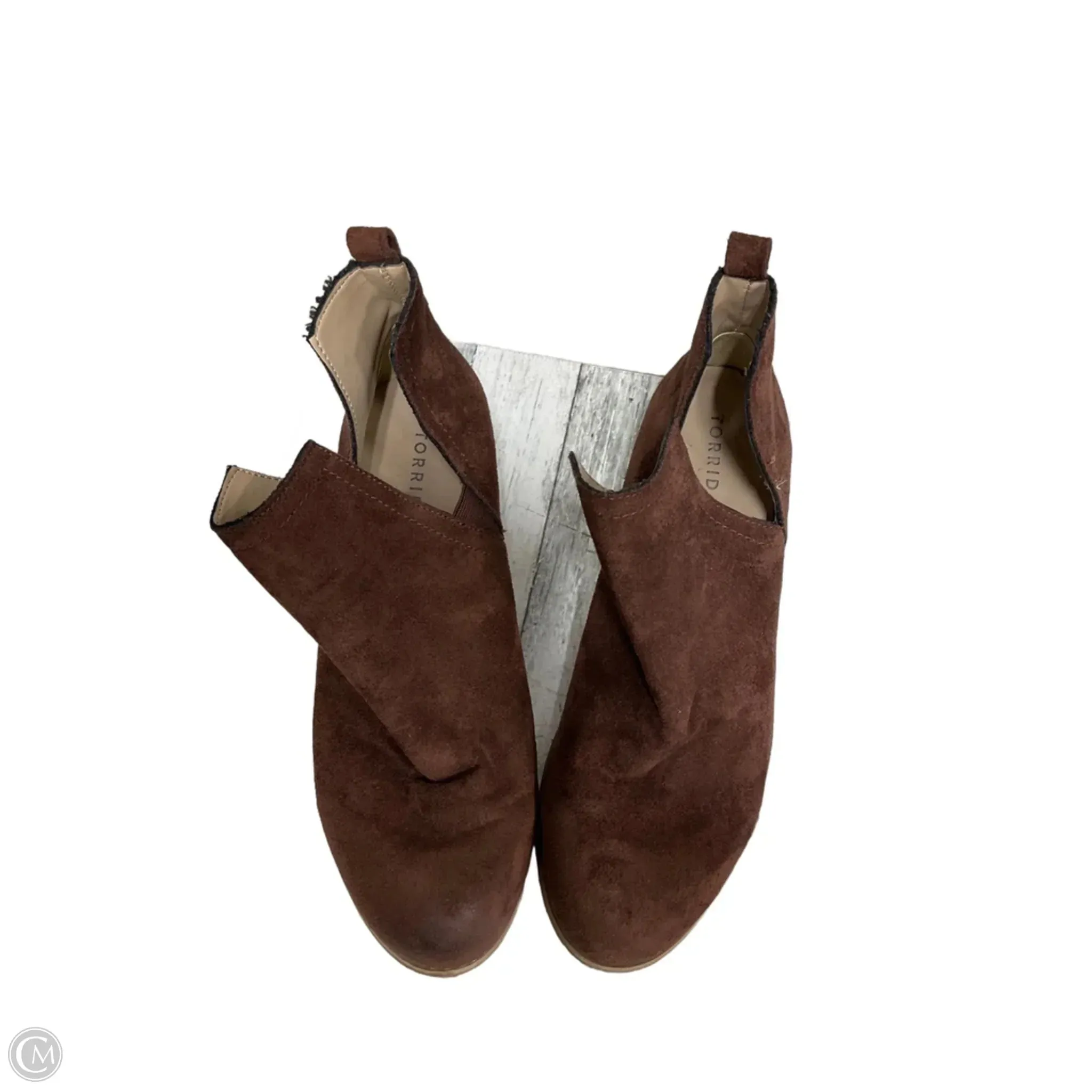 Pointed Toe Low Heel Ankle Boots Boots Ankle Heels By Torrid In Brown, Size: 9