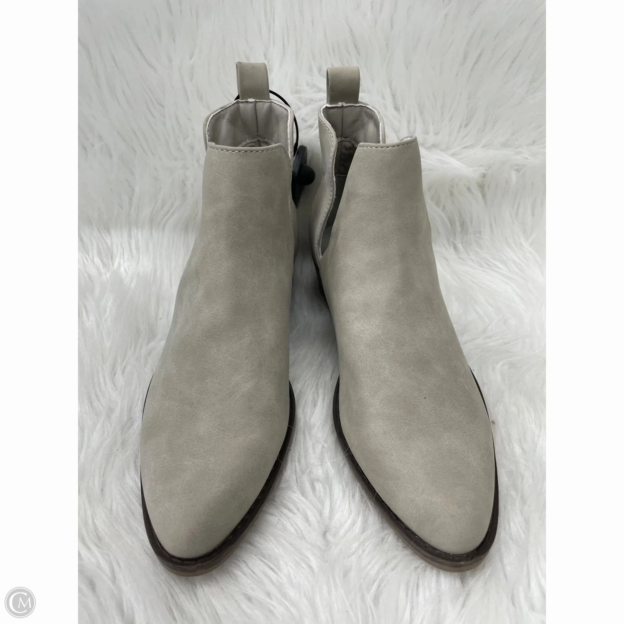 Boots Ankle Flats By Serra In Grey, Size: 7 Low Heel Comfortable Ankle Boots