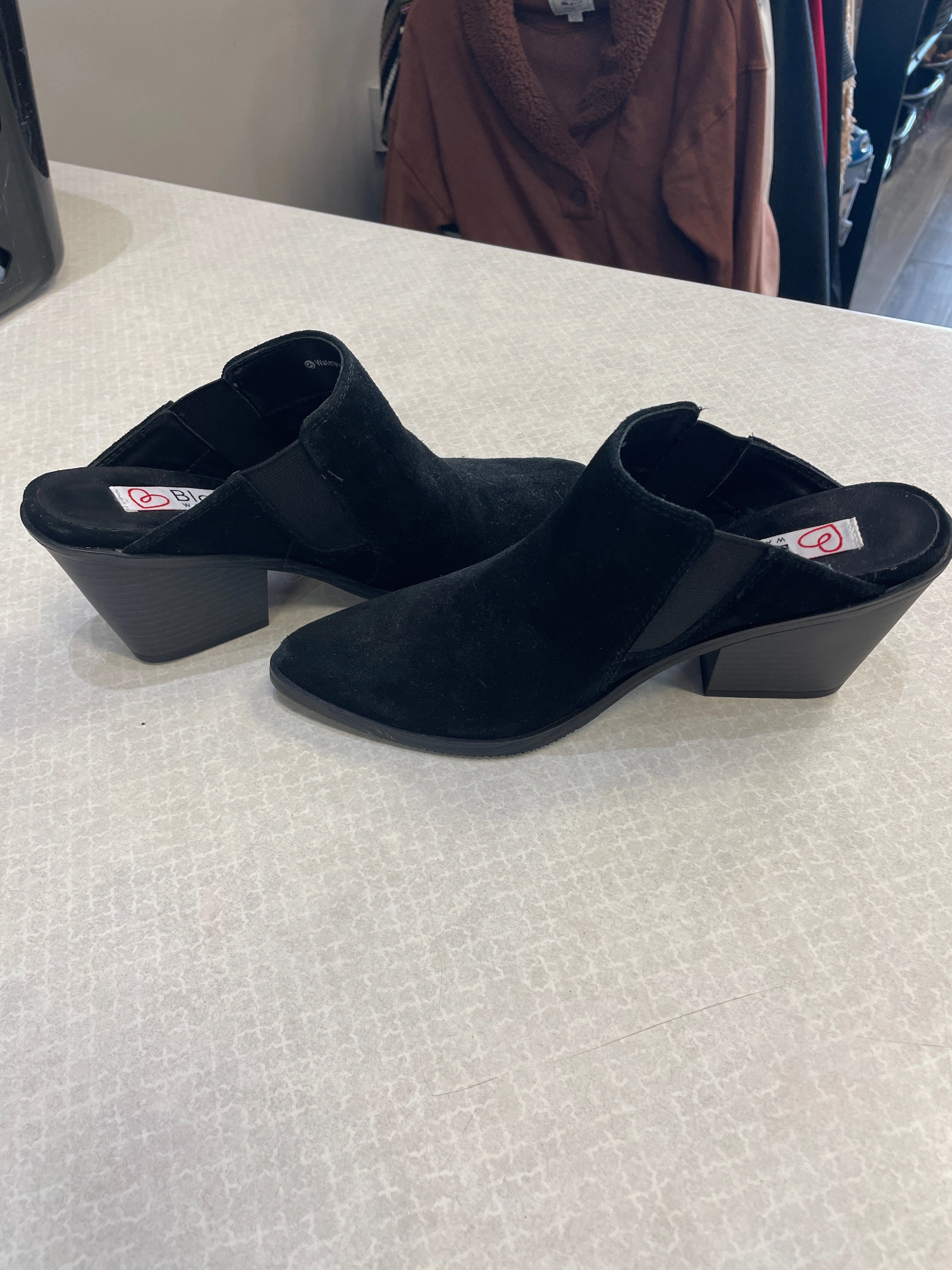 Boots Ankle Heels By Blondo In Black, Size: 7.5 2.5 Inch Heel Ankle Boots