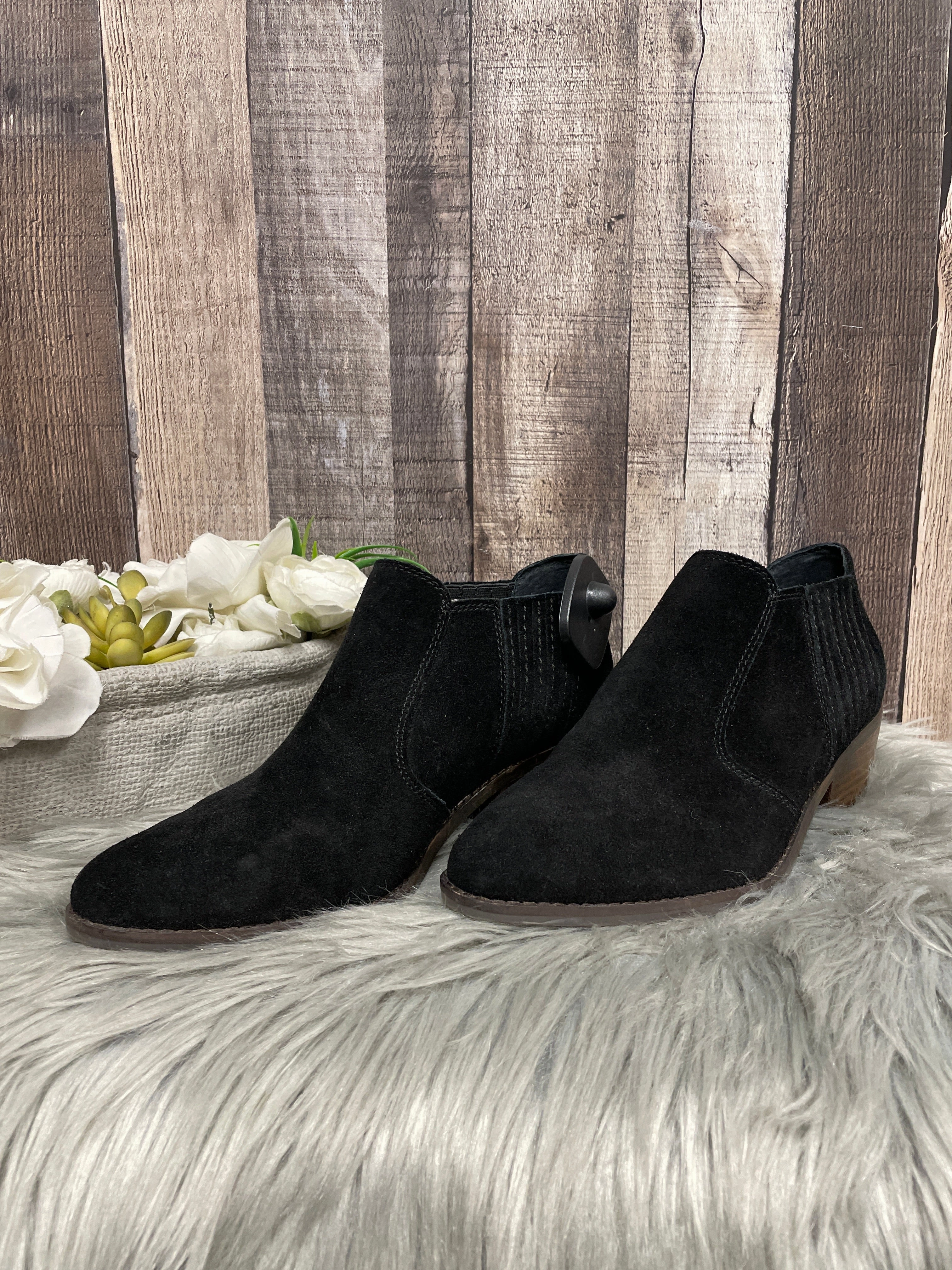 Brown Ankle Boots Pointed Toe Boots Ankle Heels By Lucky Brand  Size: 9