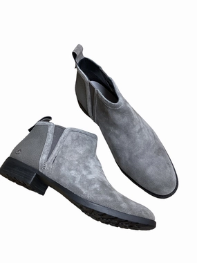 Microsuede Ankle Boots Boots Ankle Heels By Ugg  Size: 9