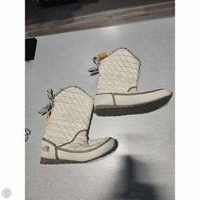 Fuzzy Boots Near Me Boots Snow By The North Face In Cream, Size: 8