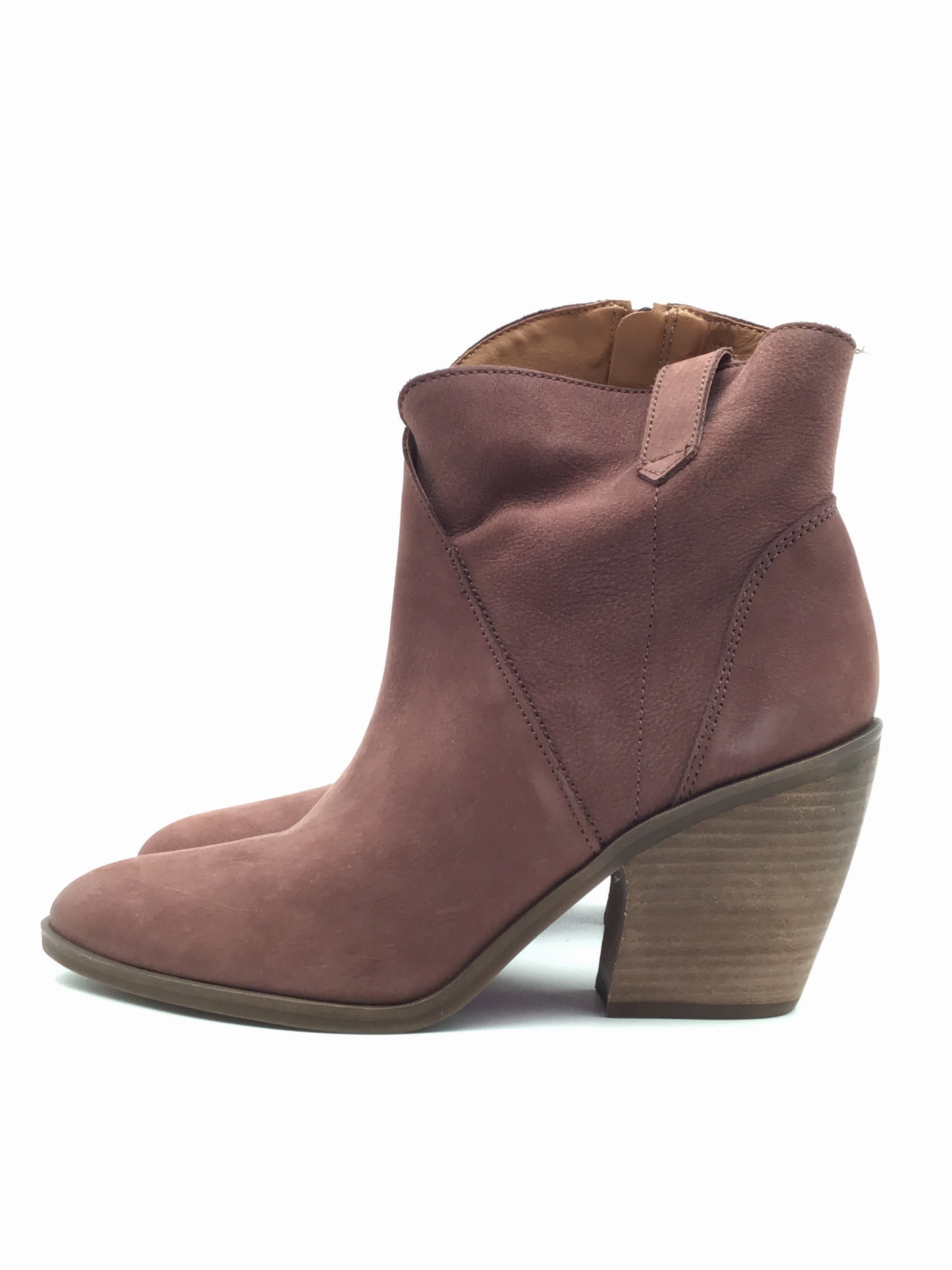 Electric Boots Boots Western By Lucky Brand In Purple, Size: 8.5