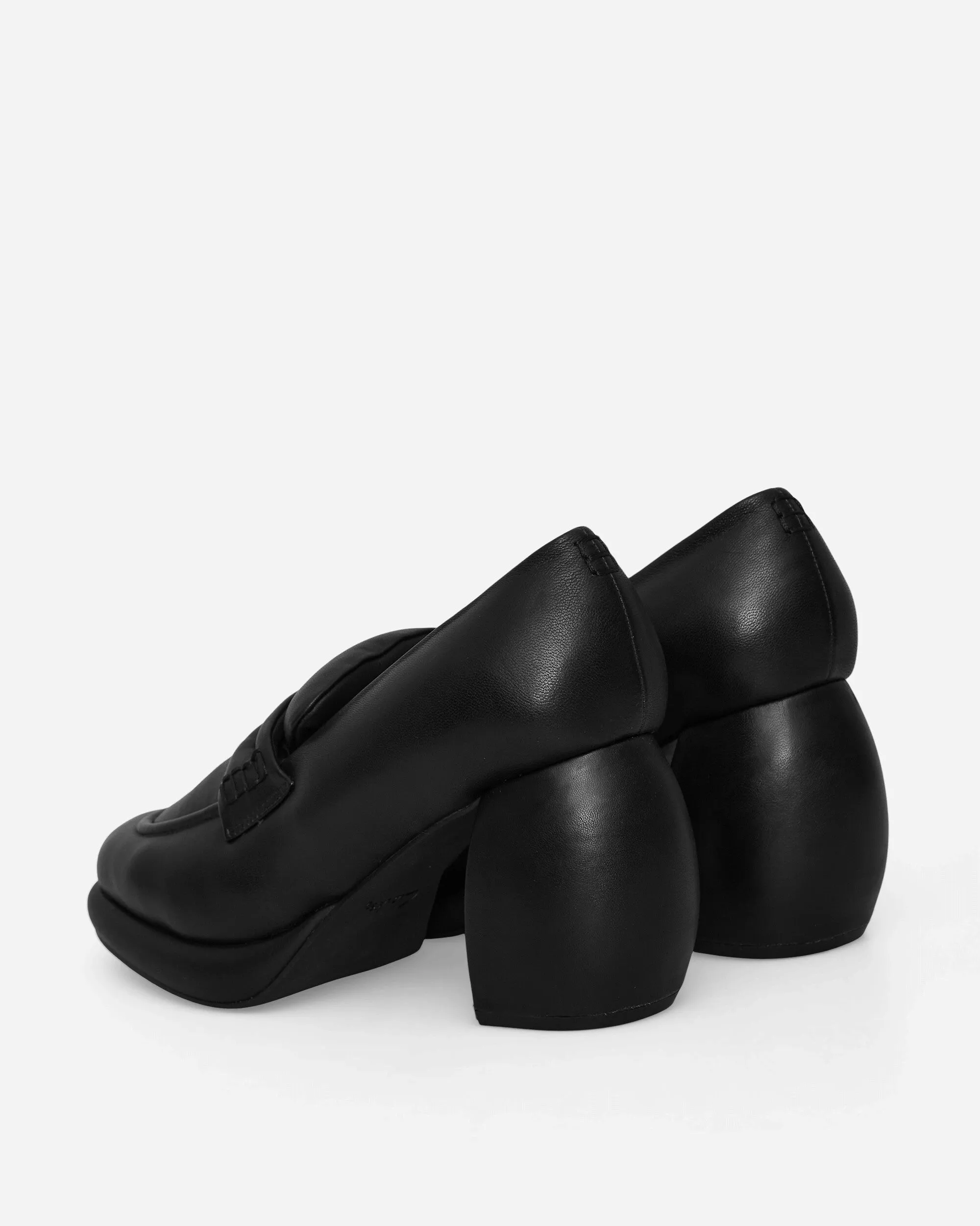 Louis Vuitton Loafers Women's Martine Rose Leather Loafers Black