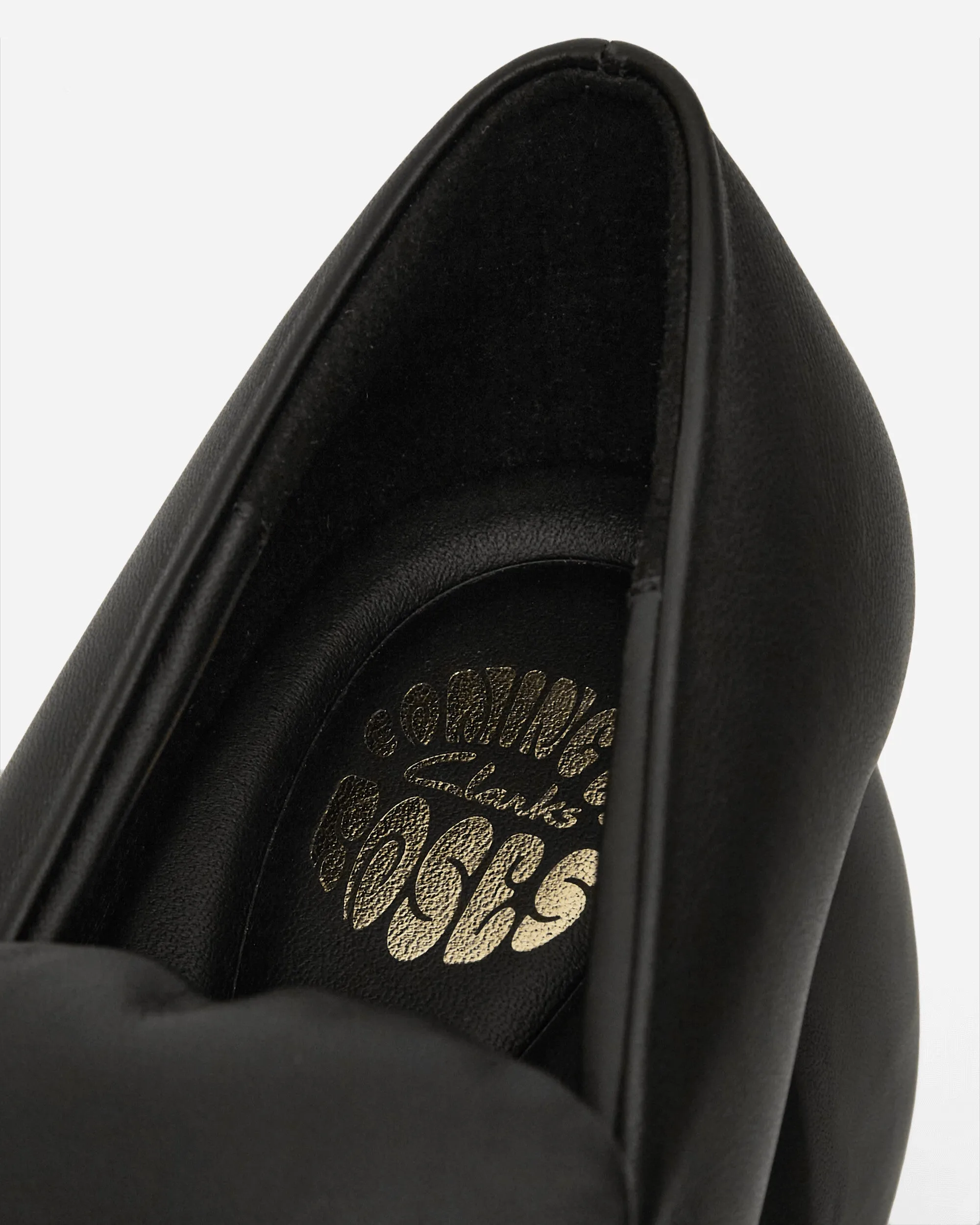 Yves Saint Laurent Loafers Women's Martine Rose Leather Loafers Black