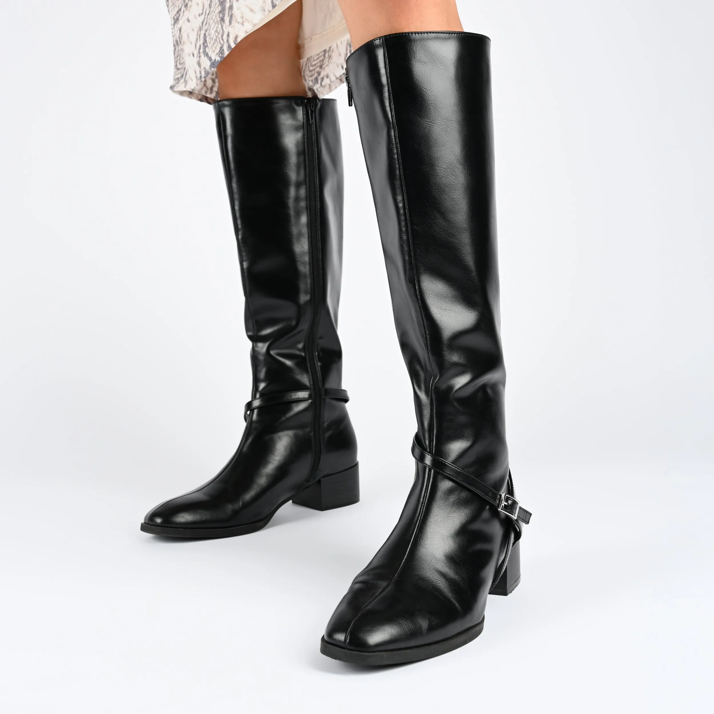 Puss In Boots Animated Movie RHIANAH KNEE HIGH BOOTS IN X-WIDE CALF