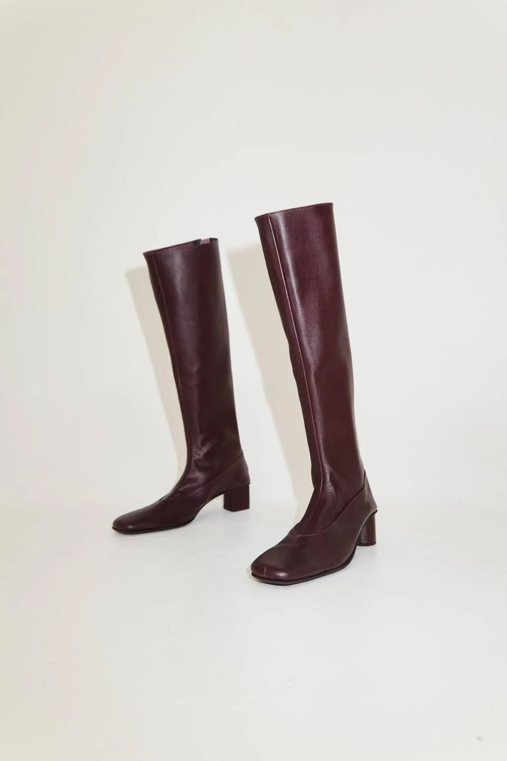 Schutz Boots Women's Chata Boots In Wine