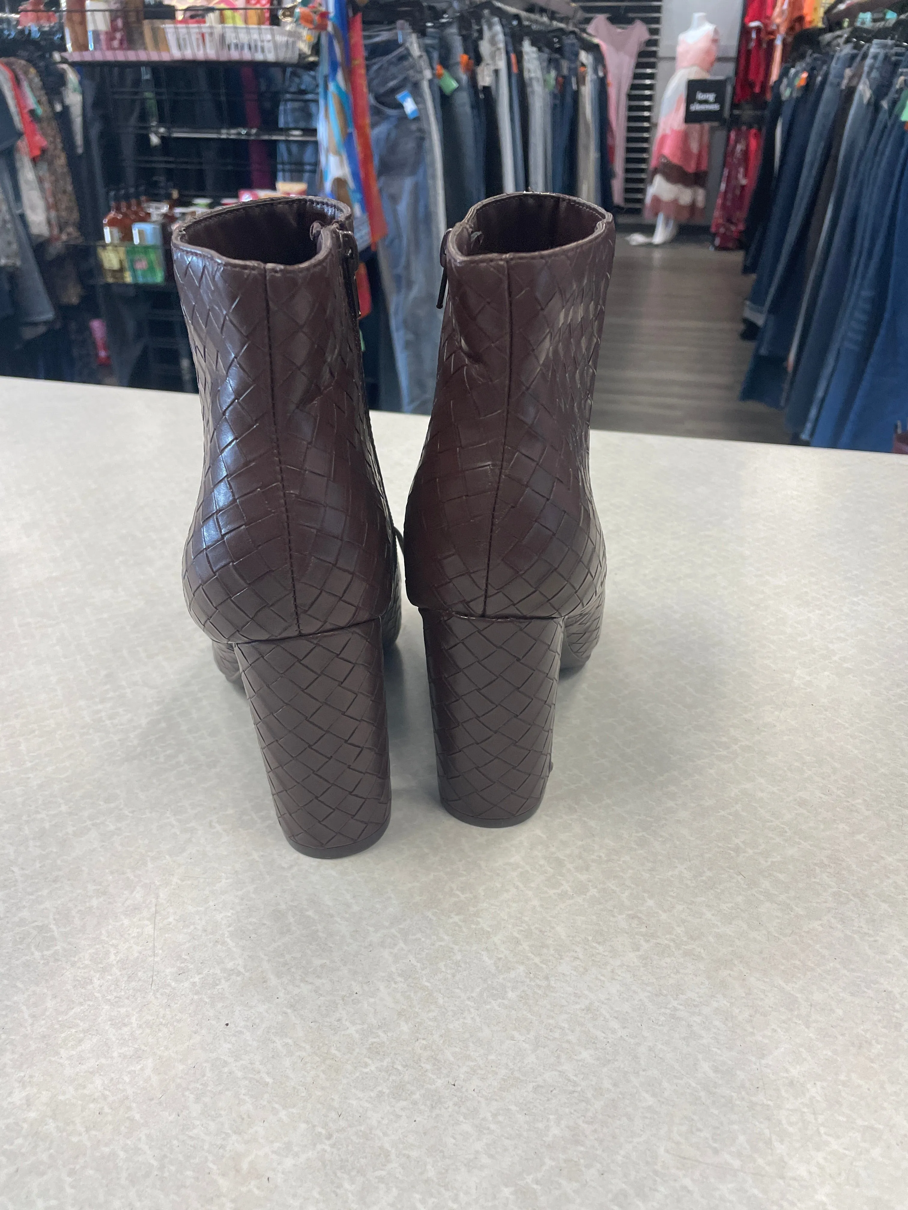 Brown Boots Ankle Heels Bamboo, Size 10 Cute Wedge Ankle Boots