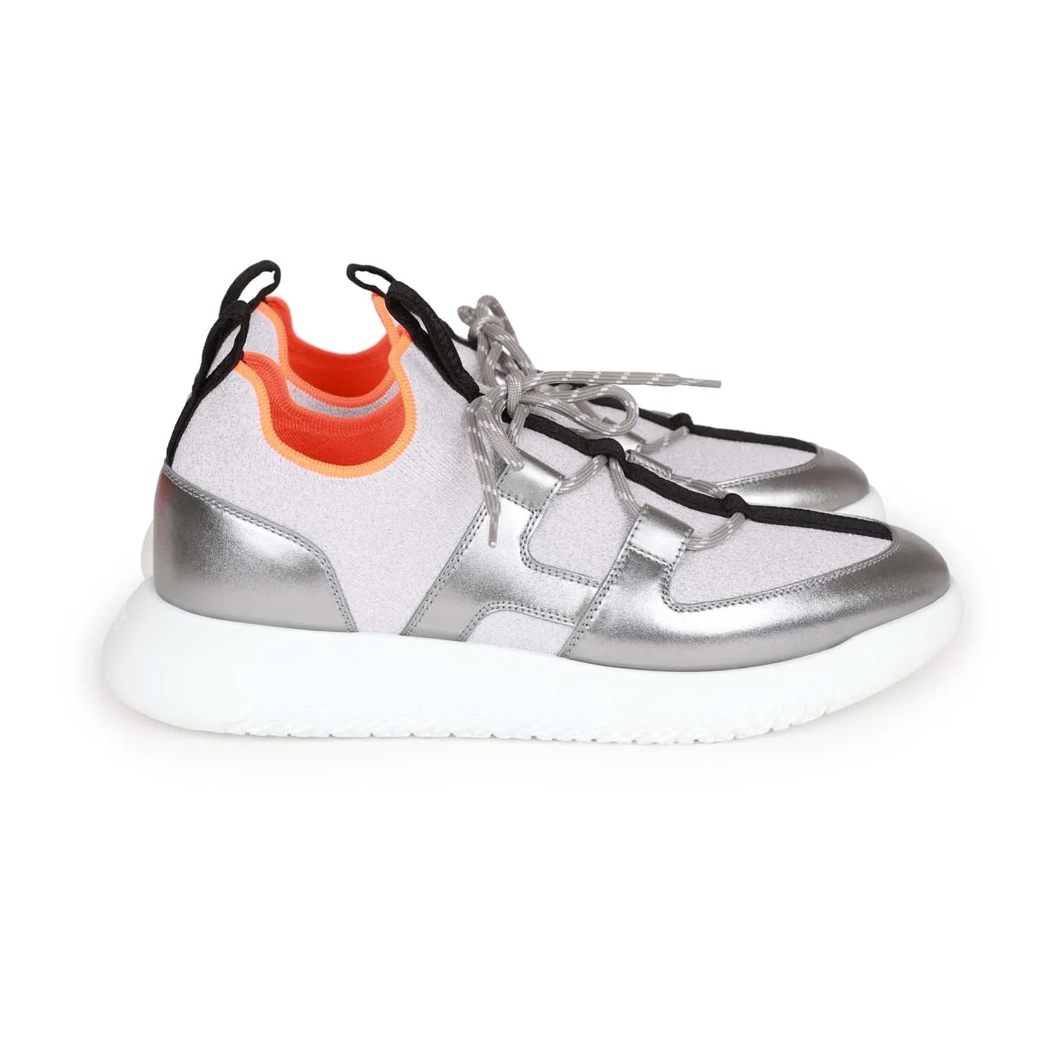 Nike Vapor Tennis Shoe Hermes Duel Sneakers Silver, Black, and Orange Calfskin and Rubber 40