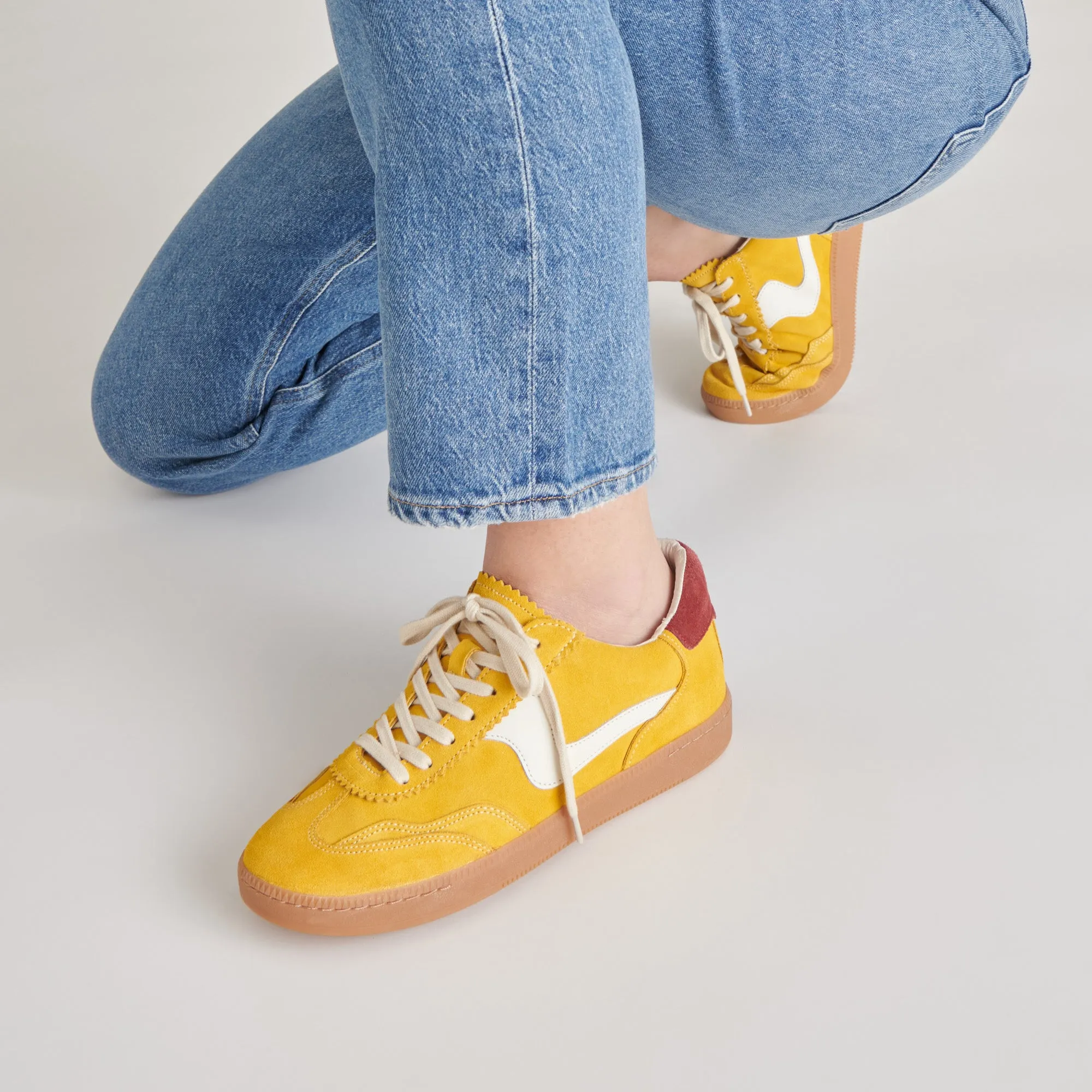 NOTICE SNEAKERS MUSTARD SUEDE Belenciaga Sneakers