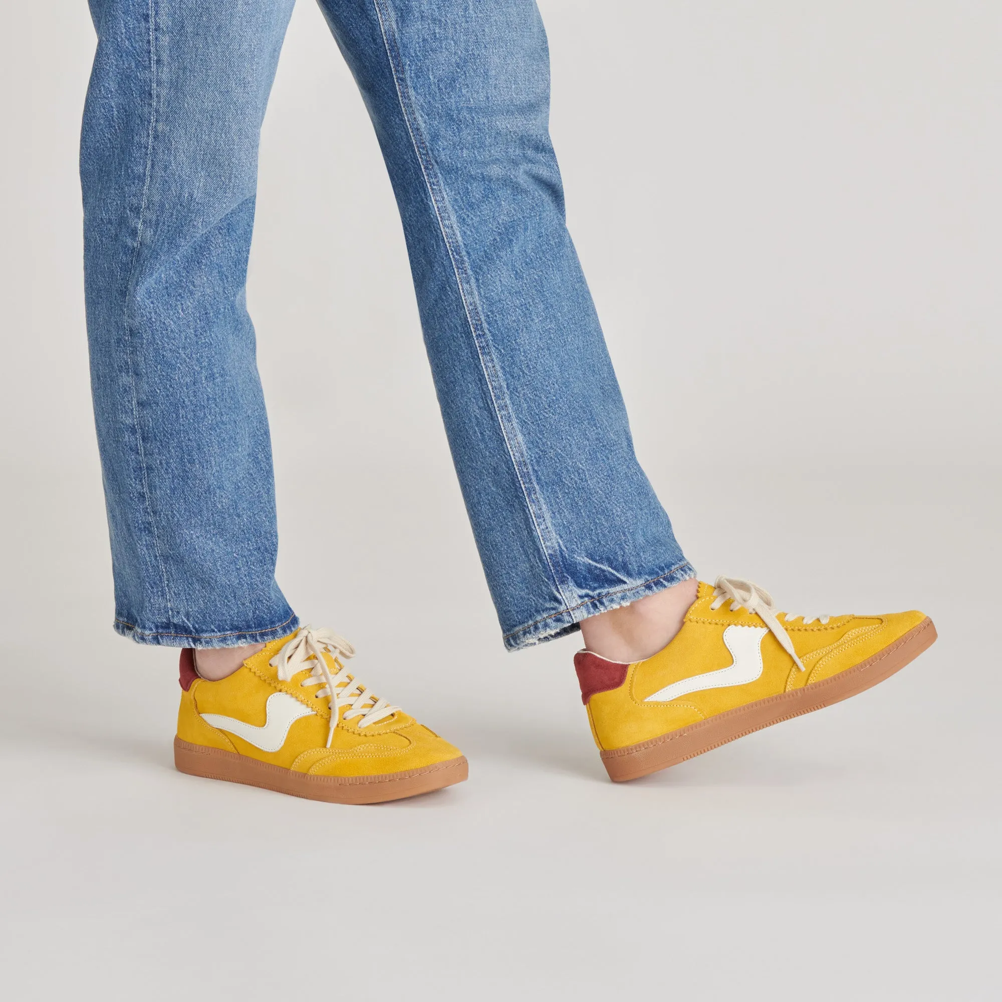 Boss Sneakers NOTICE SNEAKERS MUSTARD SUEDE