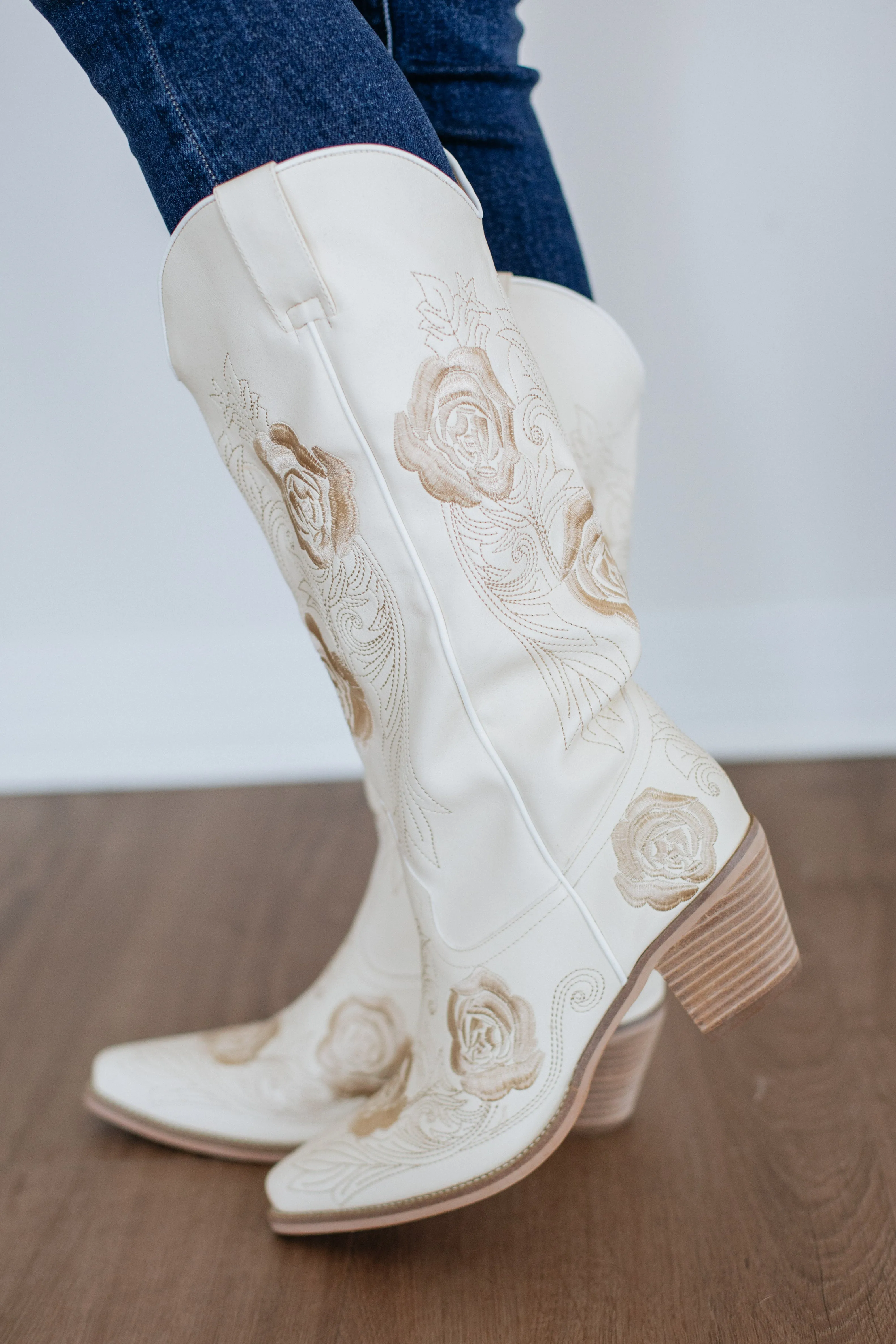 Casual Boots For Jeans Center Stage Cowgirl Boots