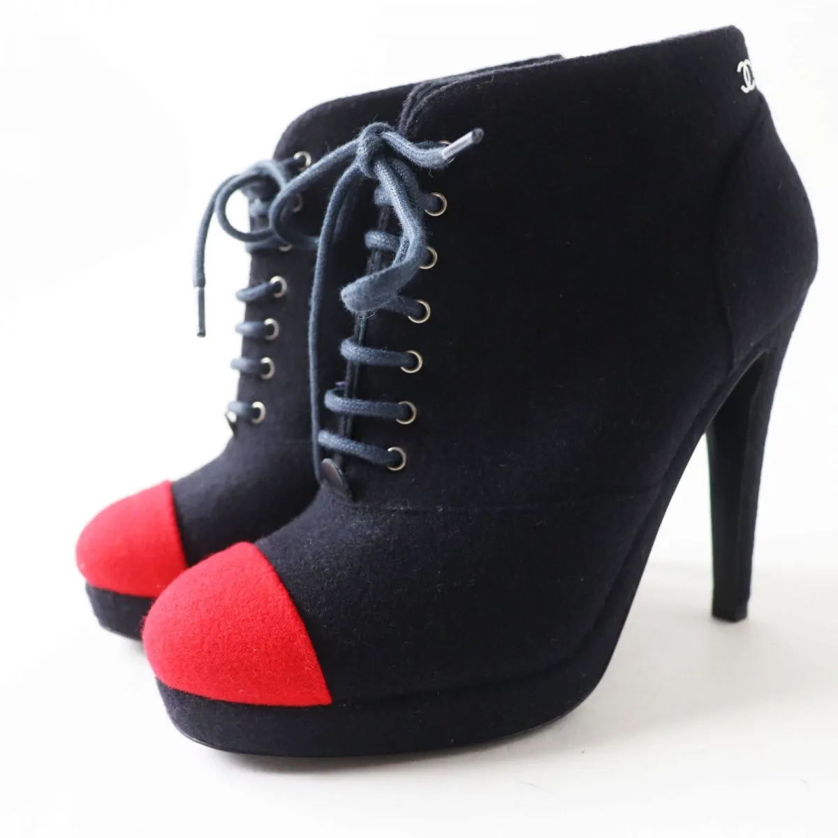 Chameau Boots Chanel COCO Mark Bicolor Wool Booties