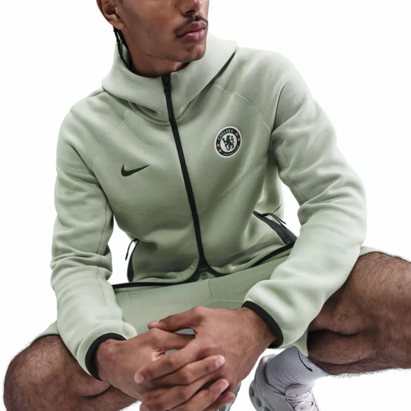 Chelsea FC Tech Fleece presentation tracksuit 2025/26 - Nike Handcrafted Cowboy Boots