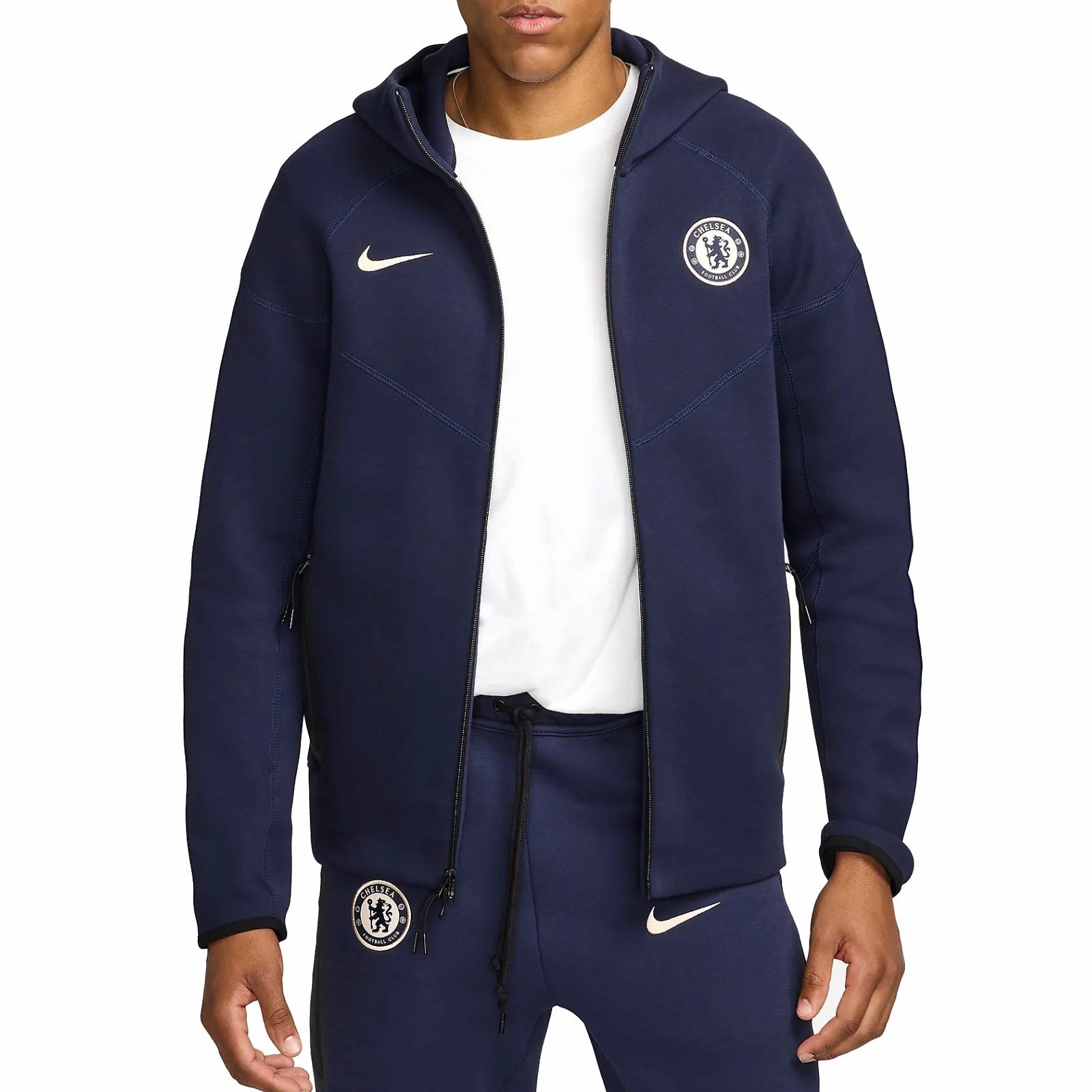 Cat Boots Chelsea Tech Fleece presentation tracksuit 2024/25 - Nike