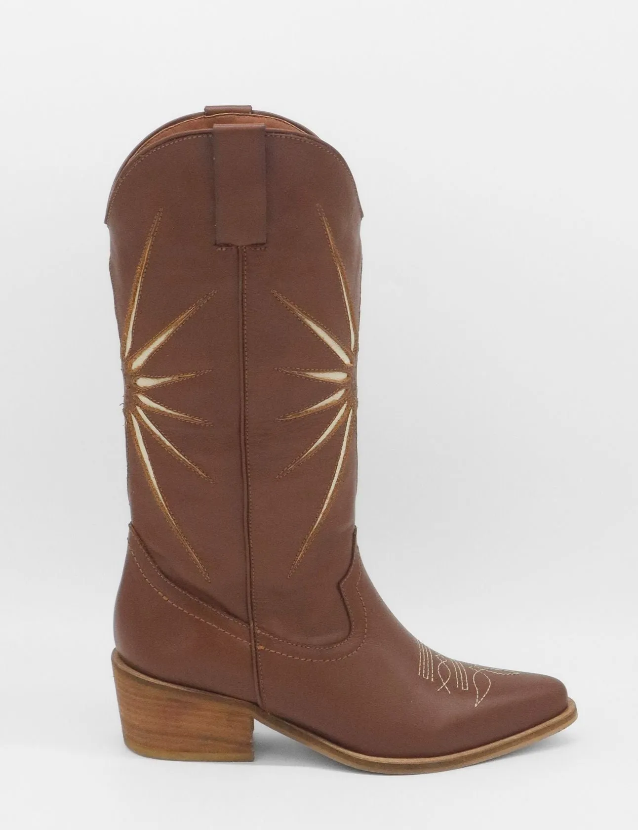 Cavanders Boots Moonrise western cowboy boots in brown cognac leather women's shoes