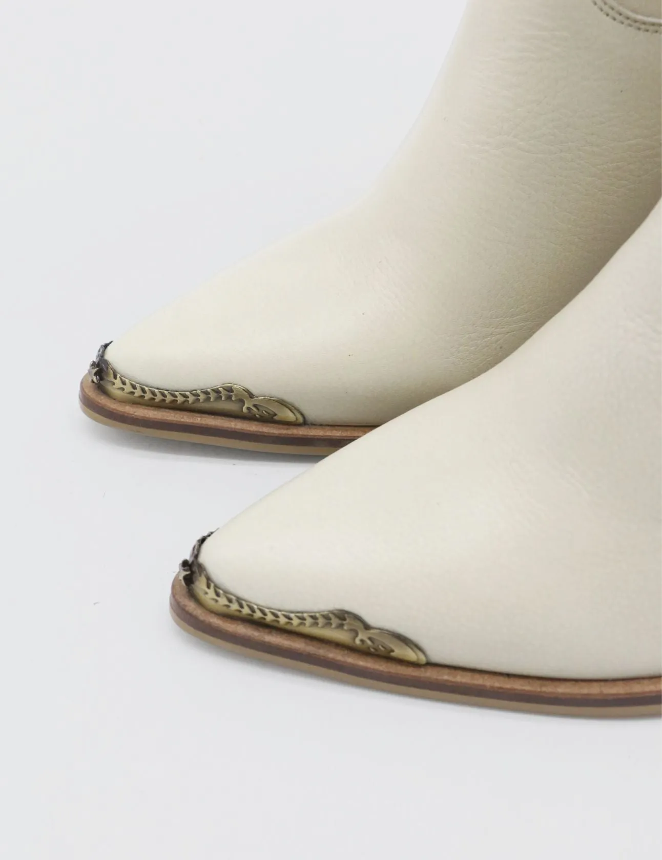 Coachella lone star edition western cowboy boots in ivory leather womens shoes Cowboy Boots Narrow Calf