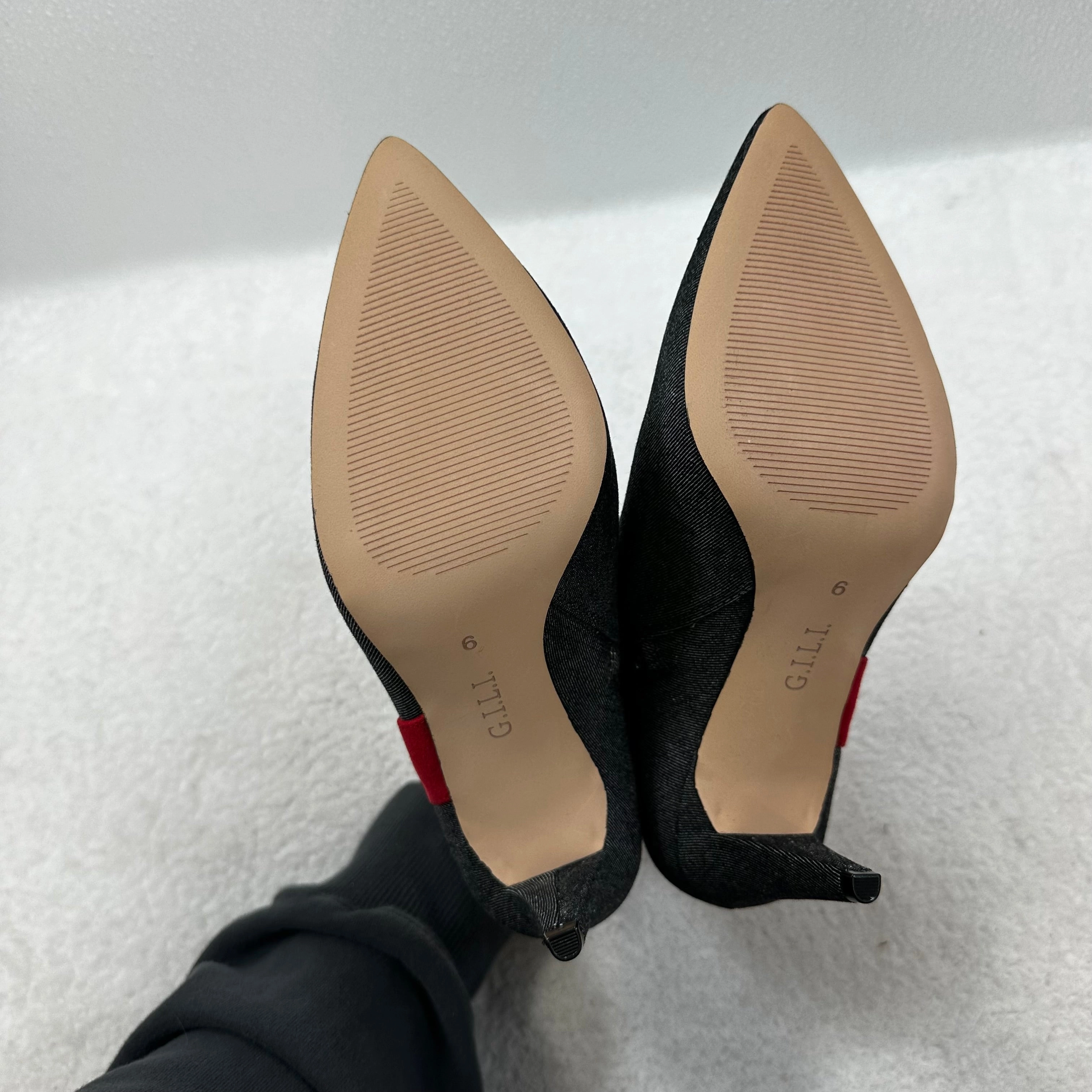 Faux Leather Brown Ankle Boots Grey Boots Ankle Heels Gilli, Size 6