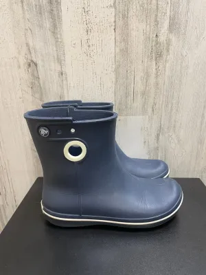 Side Cut Ankle Boots Navy Boots Ankle Flats Crocs, Size 6