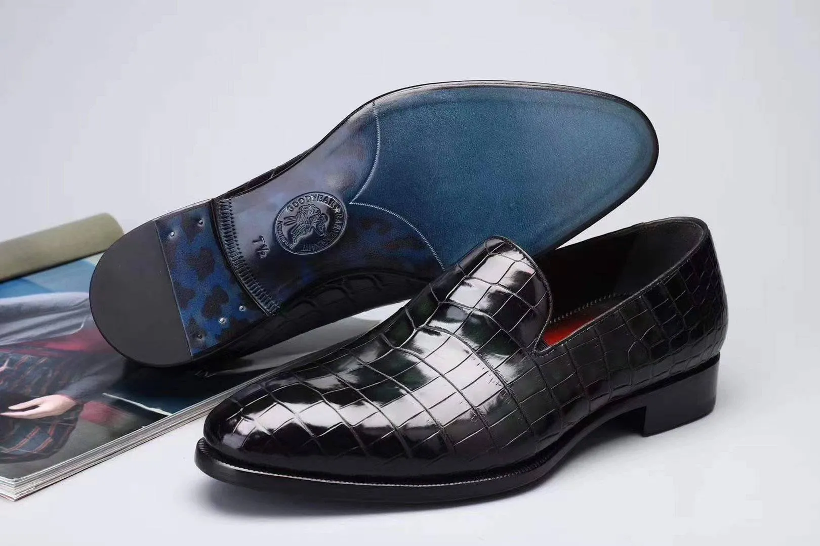 Crocodile Shoes Men's Slip On Loafer Shoes, Genuine Crocodile Leather Casual Dress Shoes Vintage Green Checker Slip On