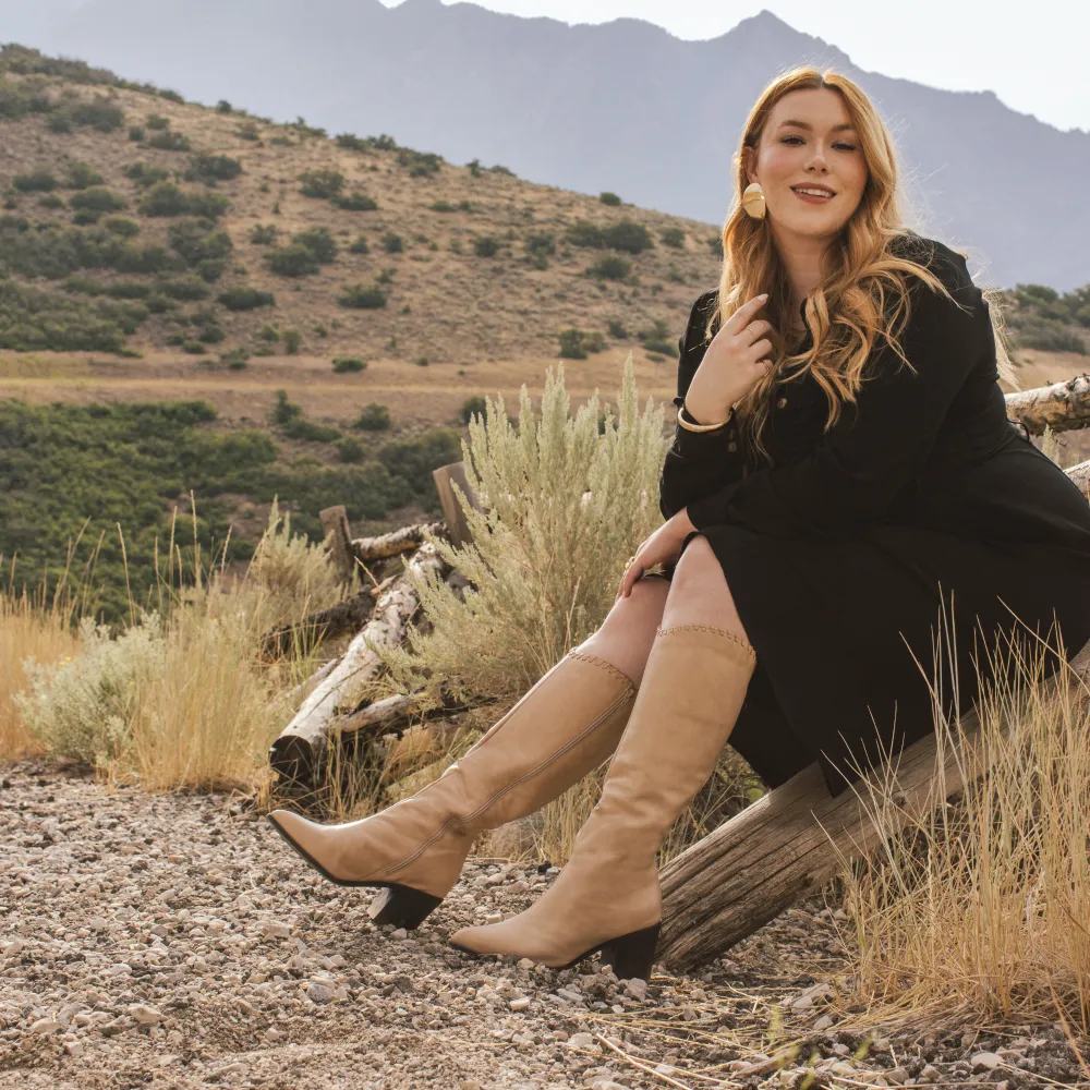 DARIA COWGIRL BOOTS IN WIDE WIDTH