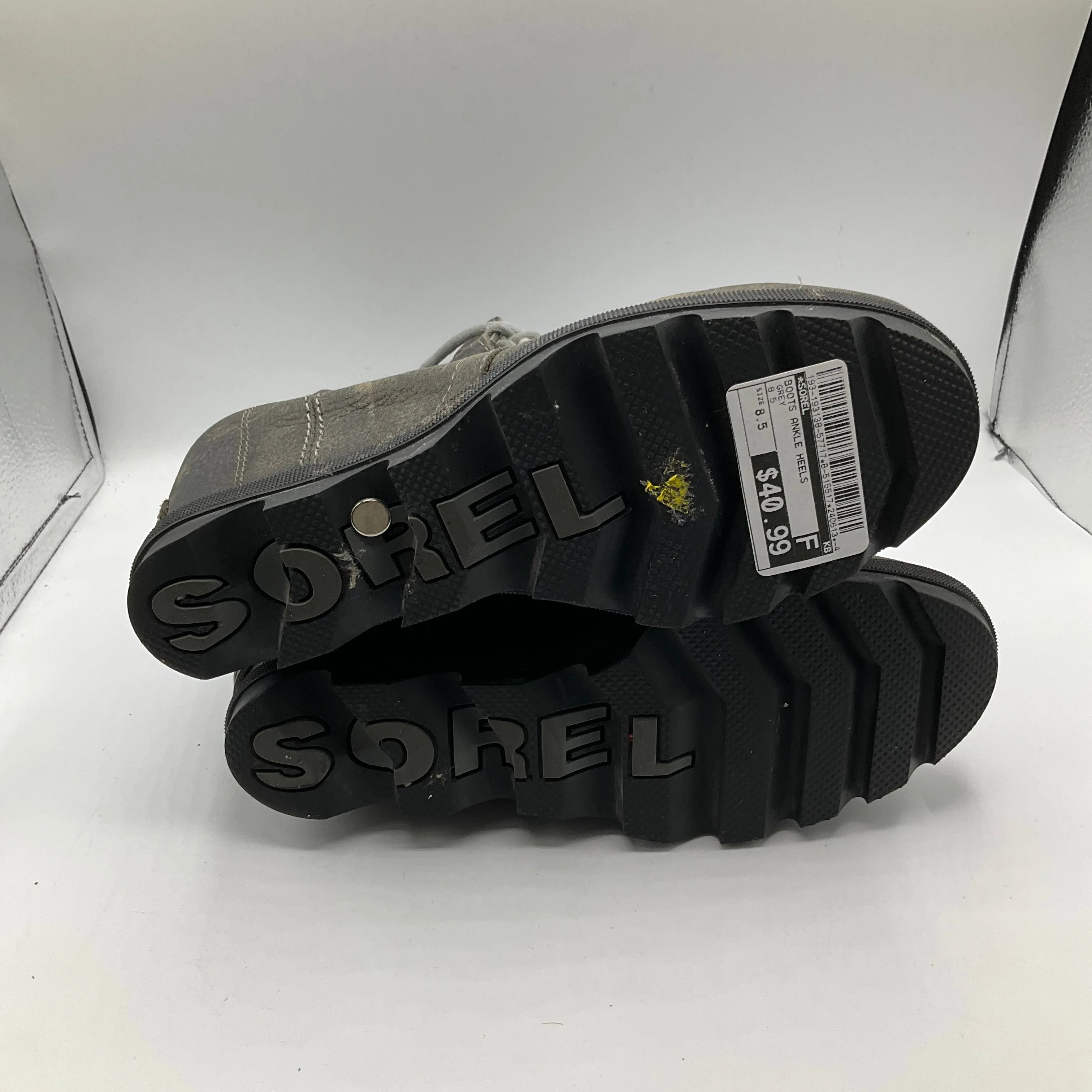 Boots Ankle Heels By Sorel In Grey, Size: 8.5 Suede Ankle Boots Heels