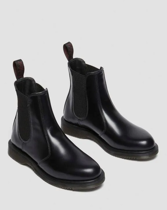 Comfy Boots Dr. Martens Flora Smooth Chelsea Boots Black - Mens