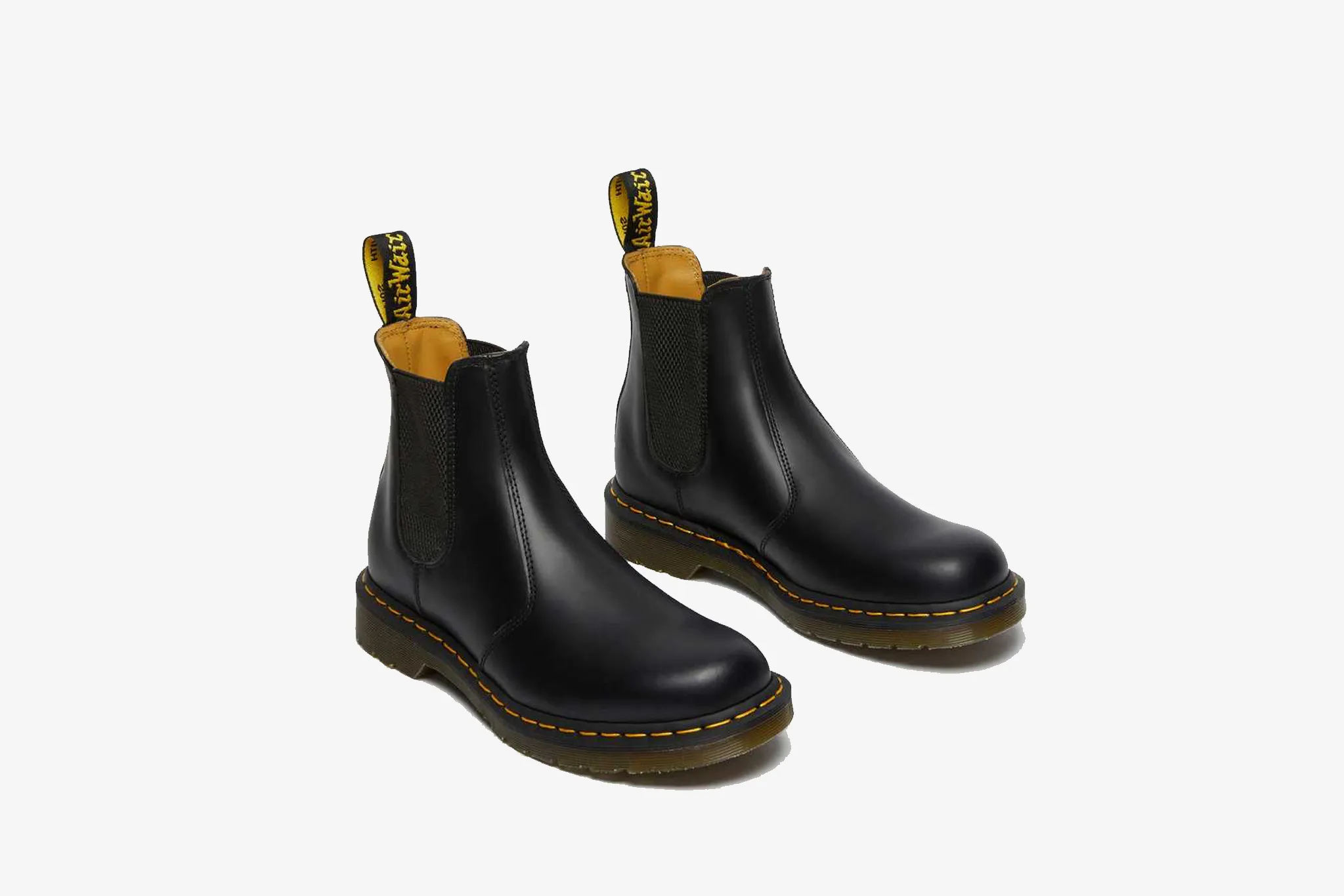 Comfortable Western Boots Dr. Martens "2976 Yellow Stitch Smooth Leather Chelsea Boot" M - Black