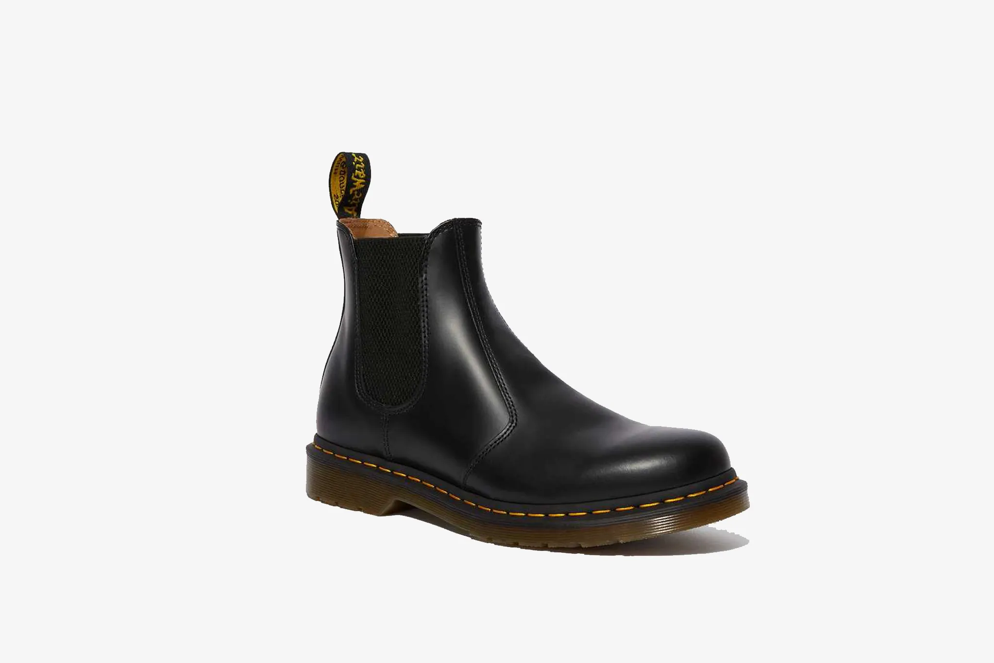 Dr. Martens "2976 Yellow Stitch Smooth Leather Chelsea Boot" M - Black Boots With Fold