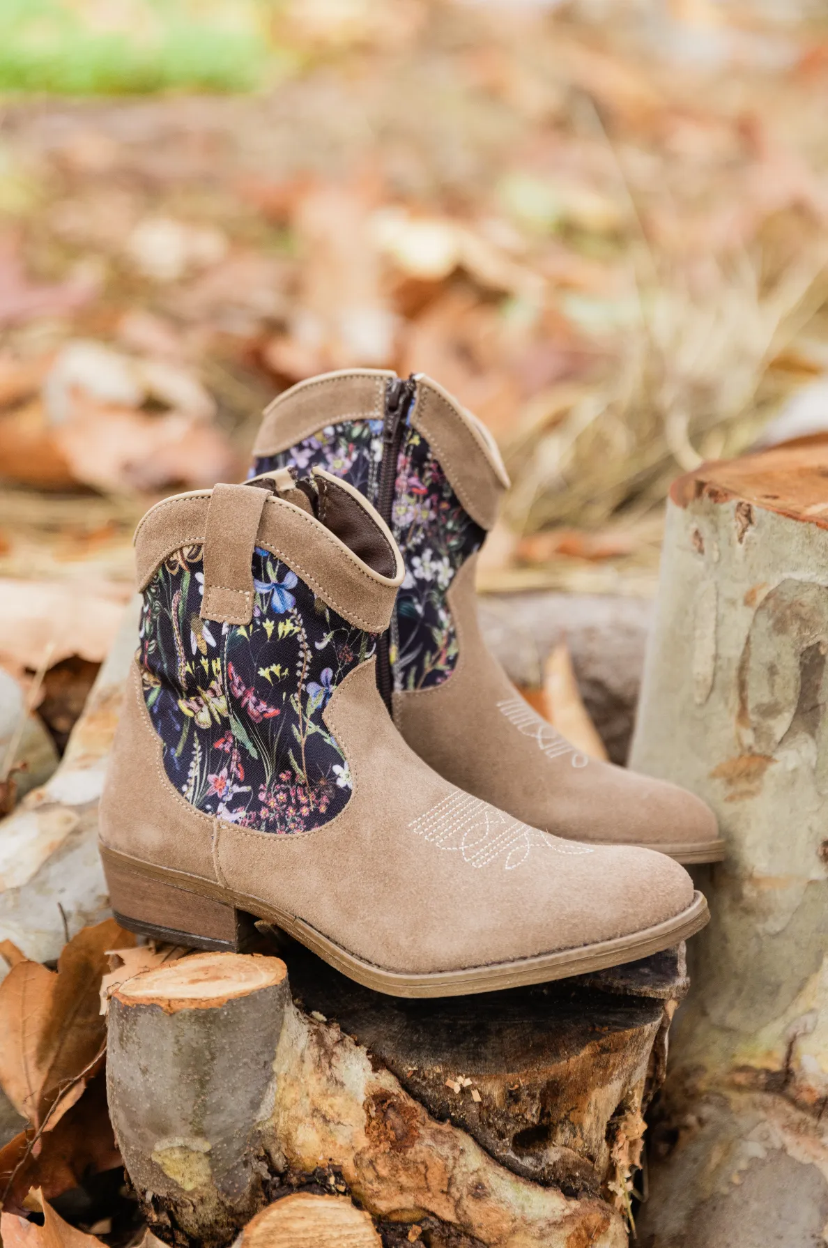 Monterey Black Western Boot Outfits With Dresses And Boots