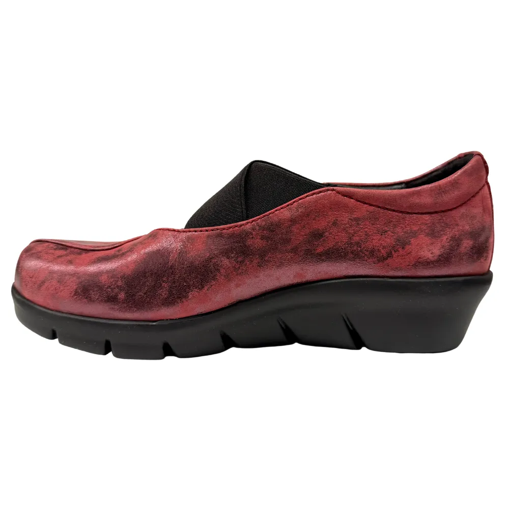 Pro Slip On Wolky Cursa Oxblood Amalia Nubuck Shoe (Women's)