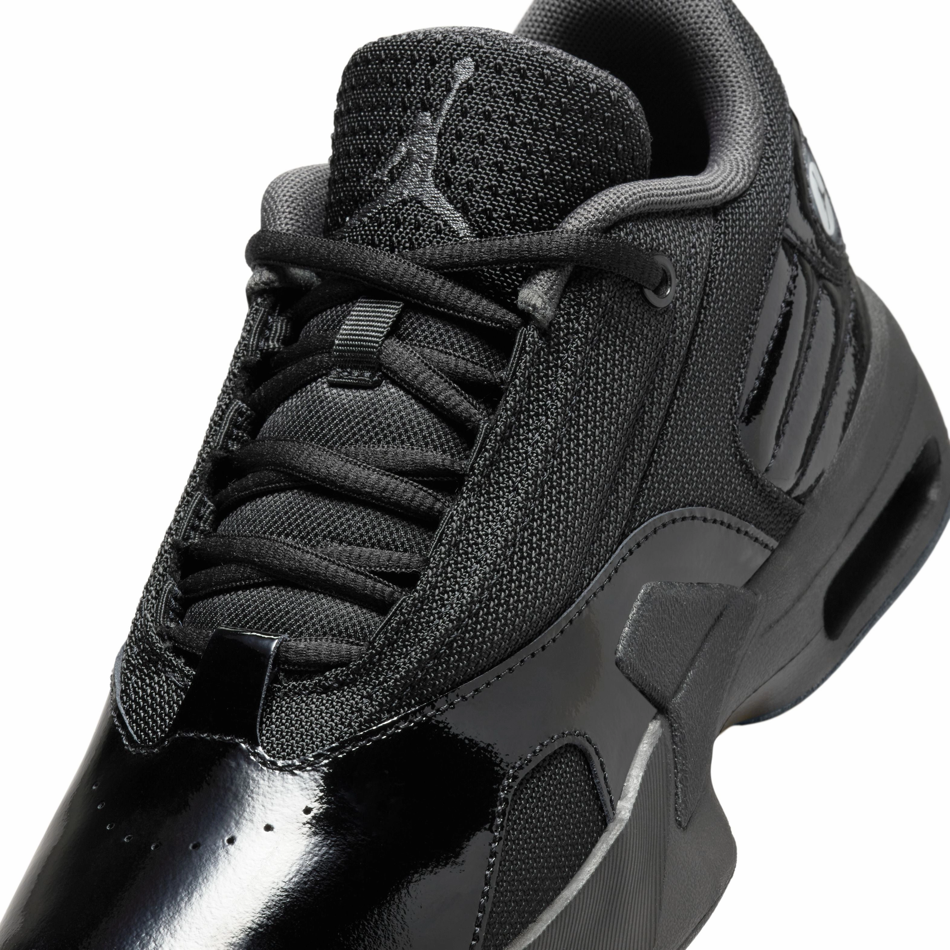 Max Aura 6 Junior's Basketball Shoes Basketball Shoes Currys