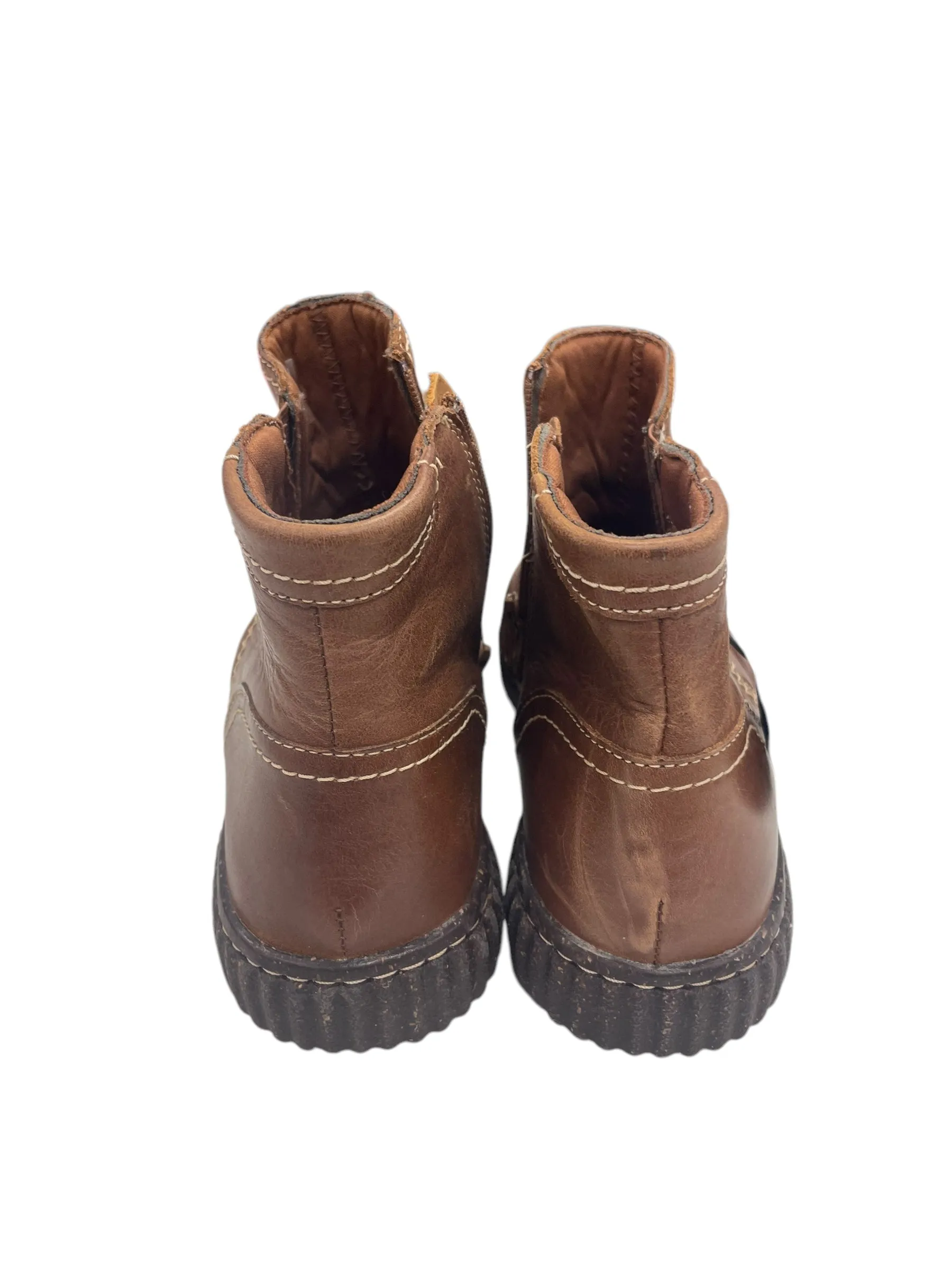 Boots Ankle Flats By Clarks In Brown, Size: 7.5 Moc Toe Mid-cut Ankle Boots