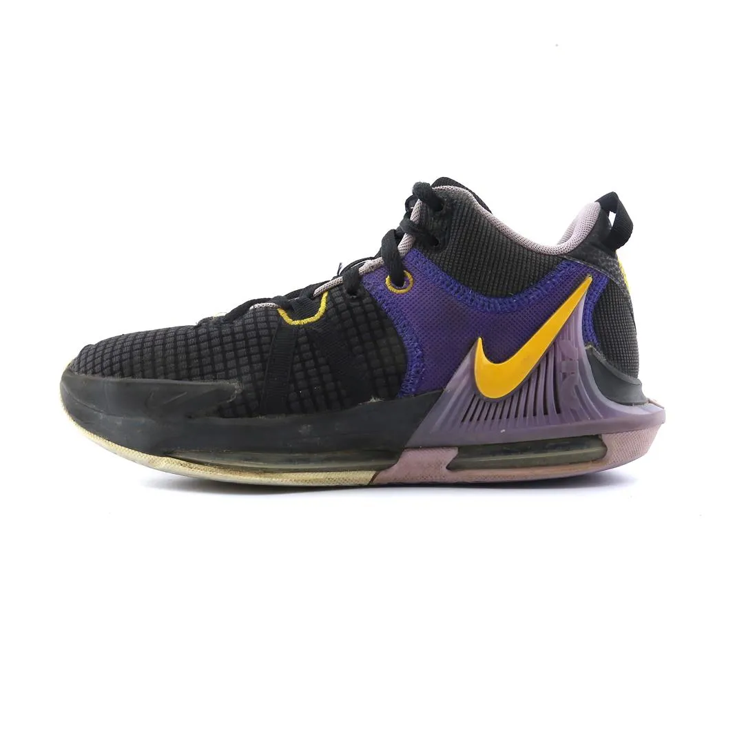 Kobe Bryant Basketball Shoes NIKE LEBRON WITNESS 7