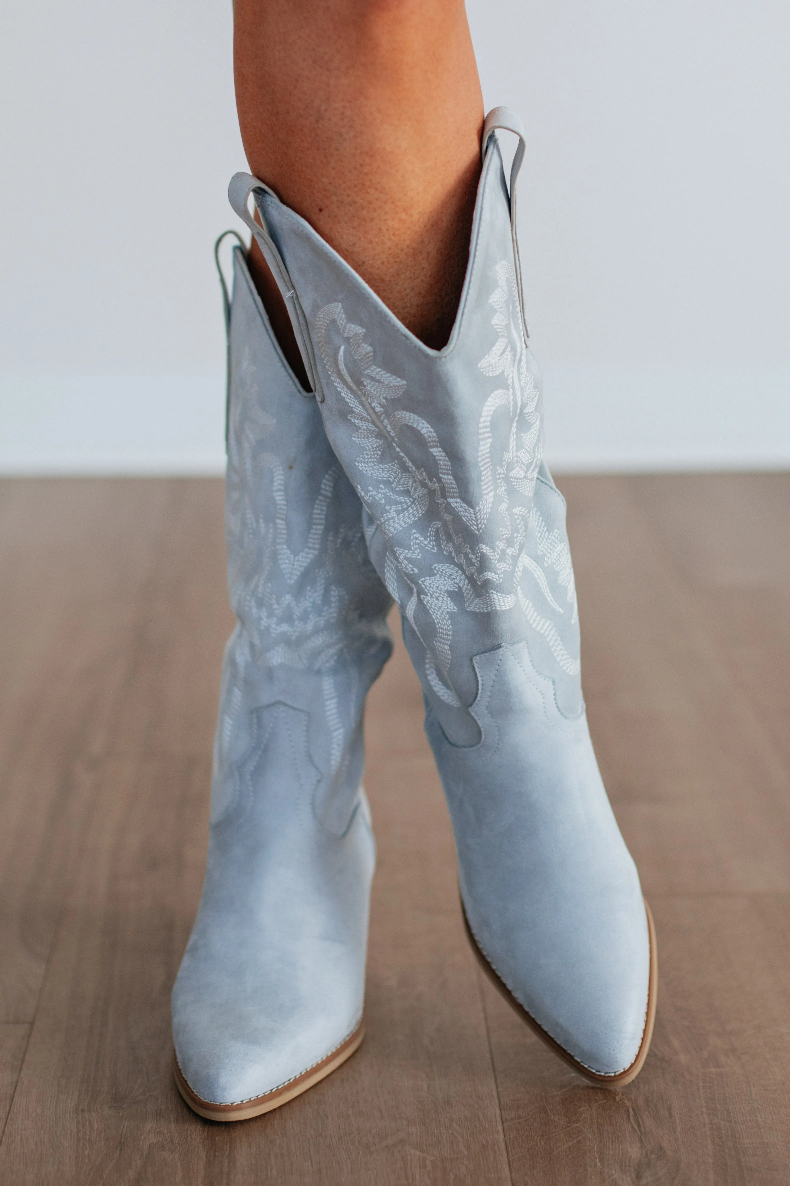 Fortnite Boots Walking The Walk Boots